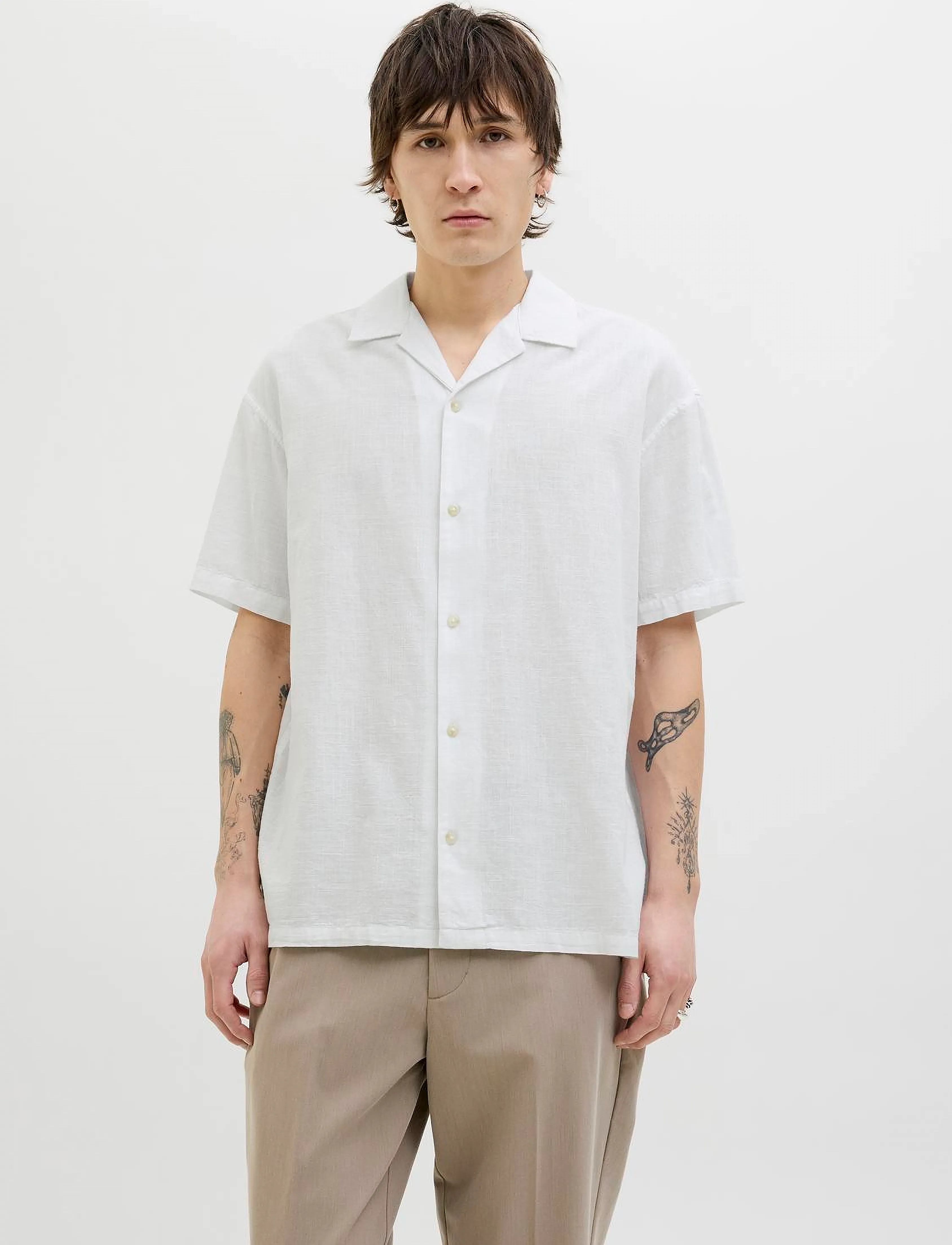 Jack & Jones - JJESUMMER RESORT SHIRT SS SN - leinenhemden - white - 2
