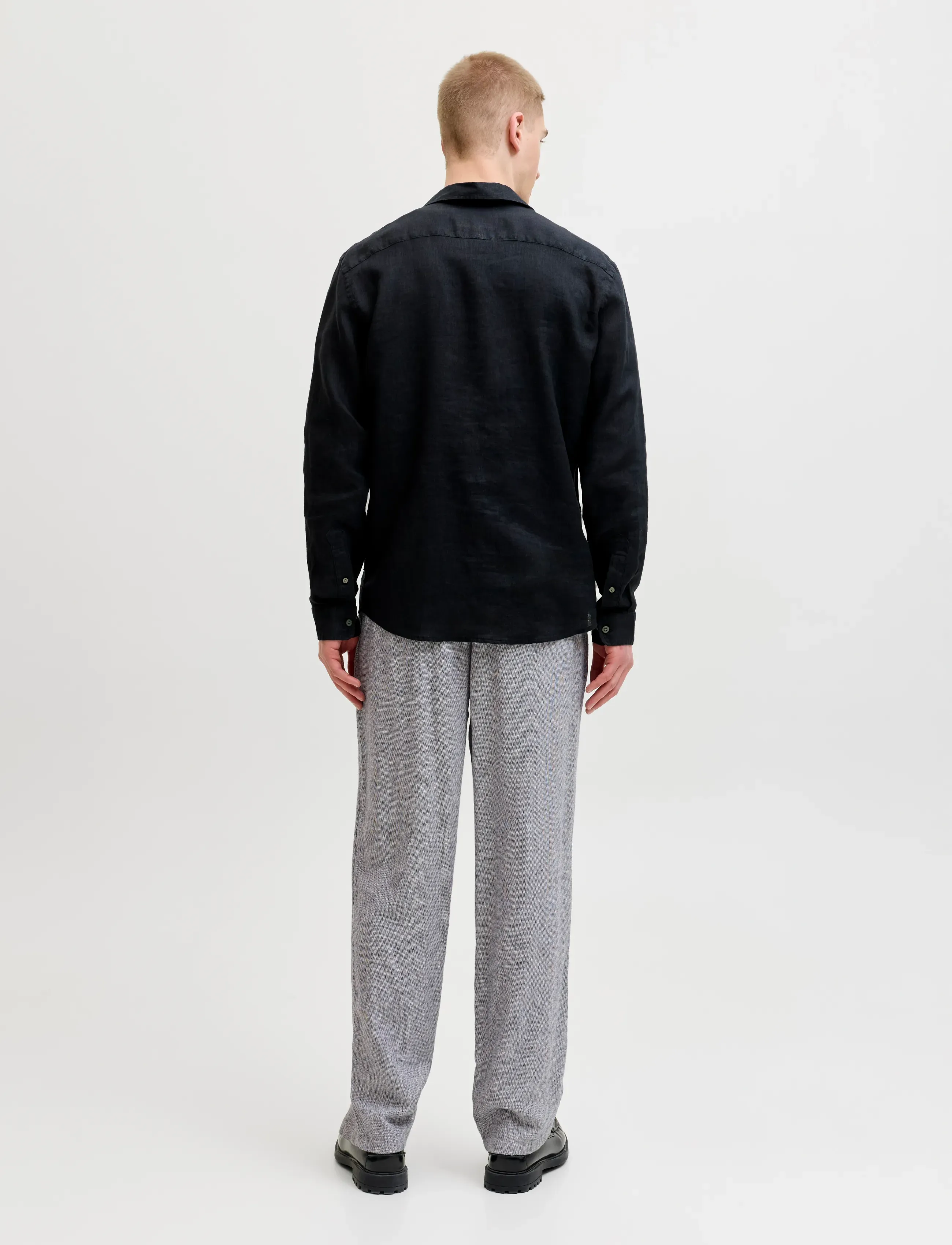 Jack & Jones - JPSTKARL MYKONOS LINEN BLEND CHINO - hørbukser - blue indigo - 3