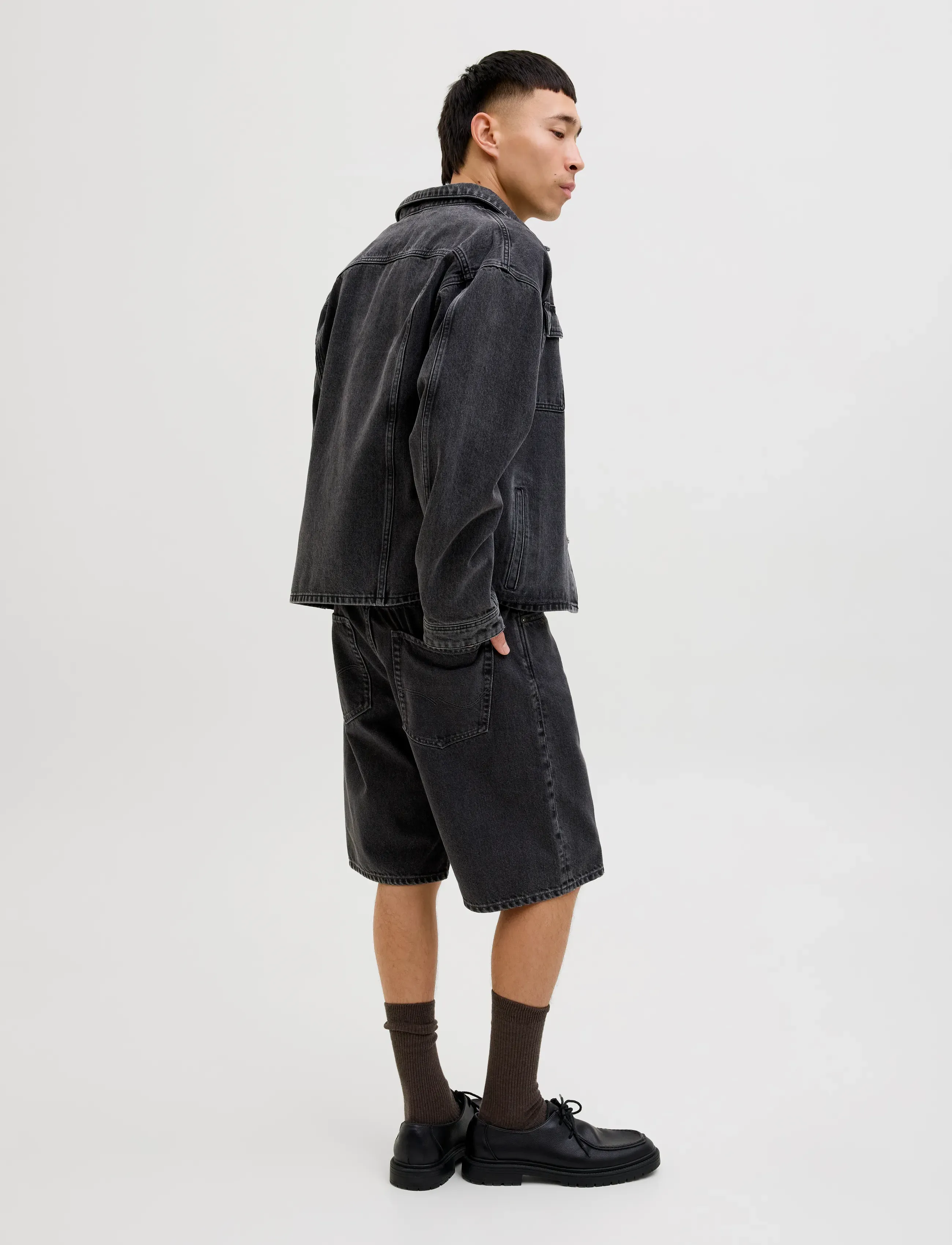 Jack & Jones - JJIALEX JJCLASSIC SHORTS AM 300 SN - džinsa šorti - black denim - 3