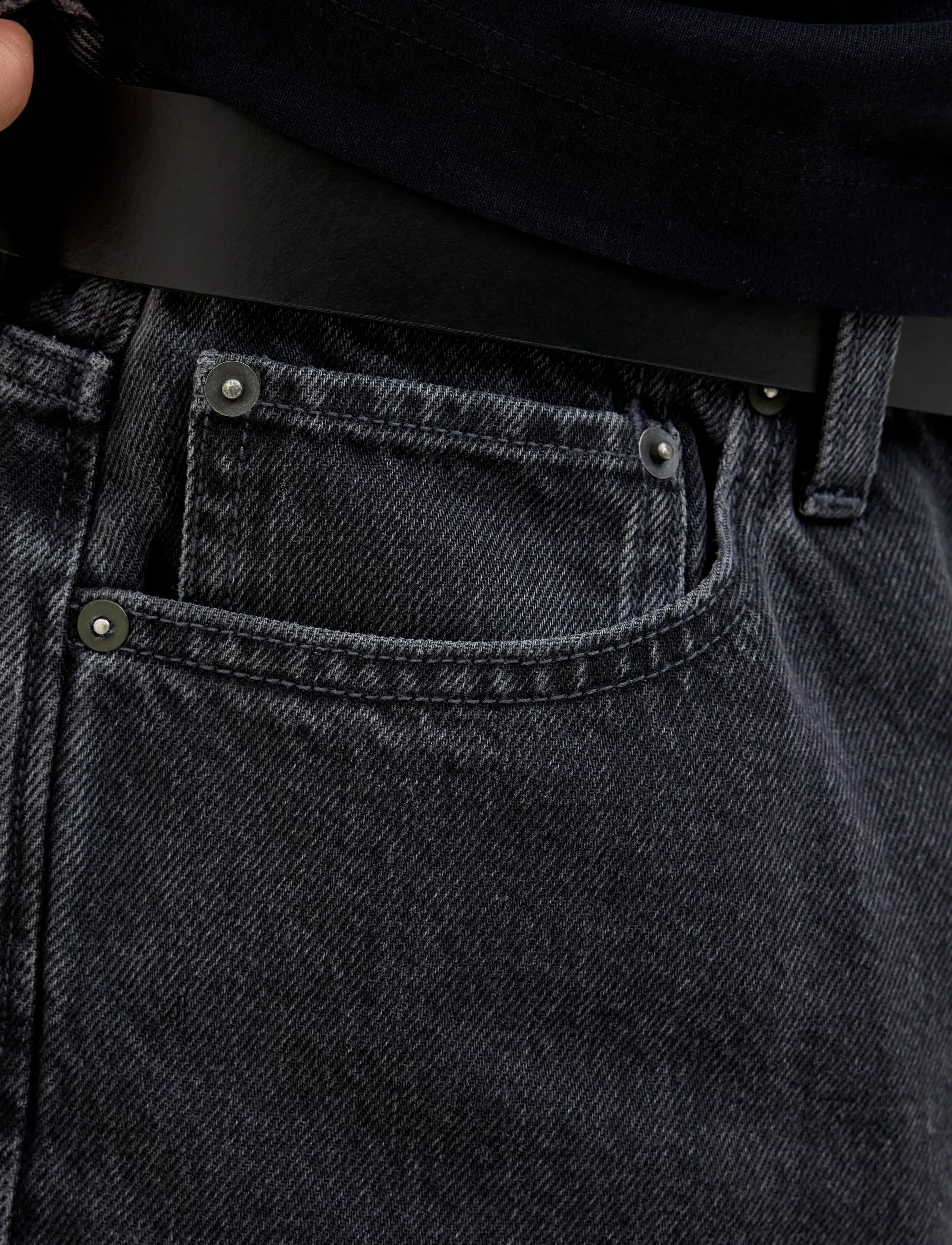 Jack & Jones - JJIALEX JJCLASSIC SHORTS AM 300 SN - džinsa šorti - black denim - 5