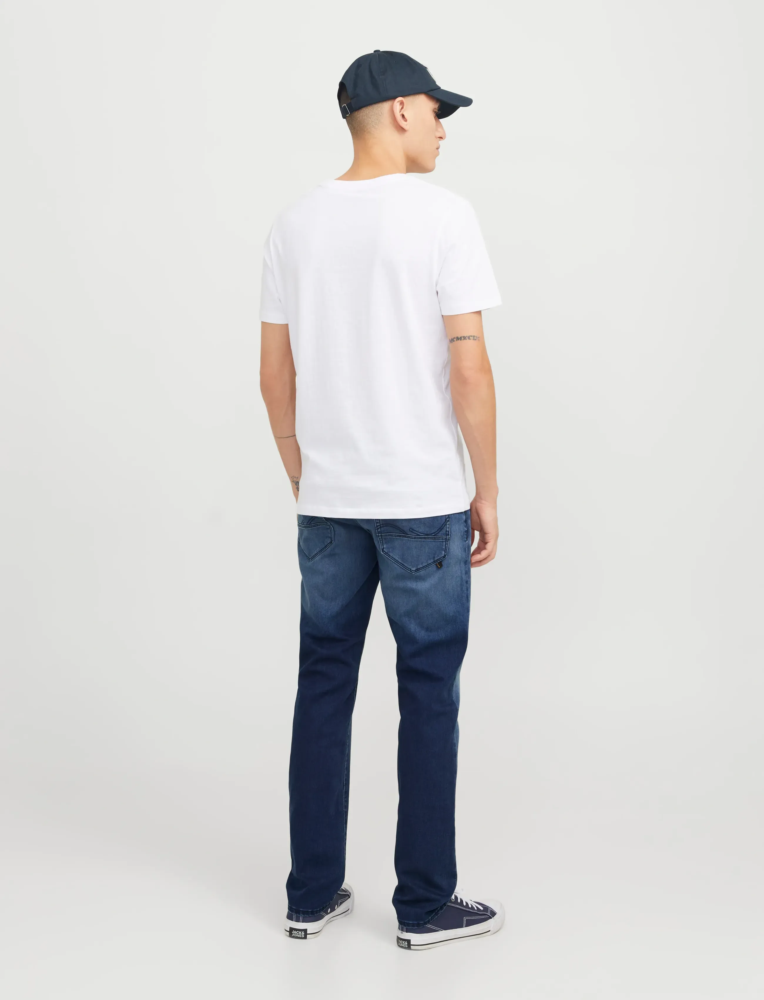 Jack & Jones - JJIMIKE JJFOX I.K. GE 424 NOOS - regular jeans - blue denim - 3