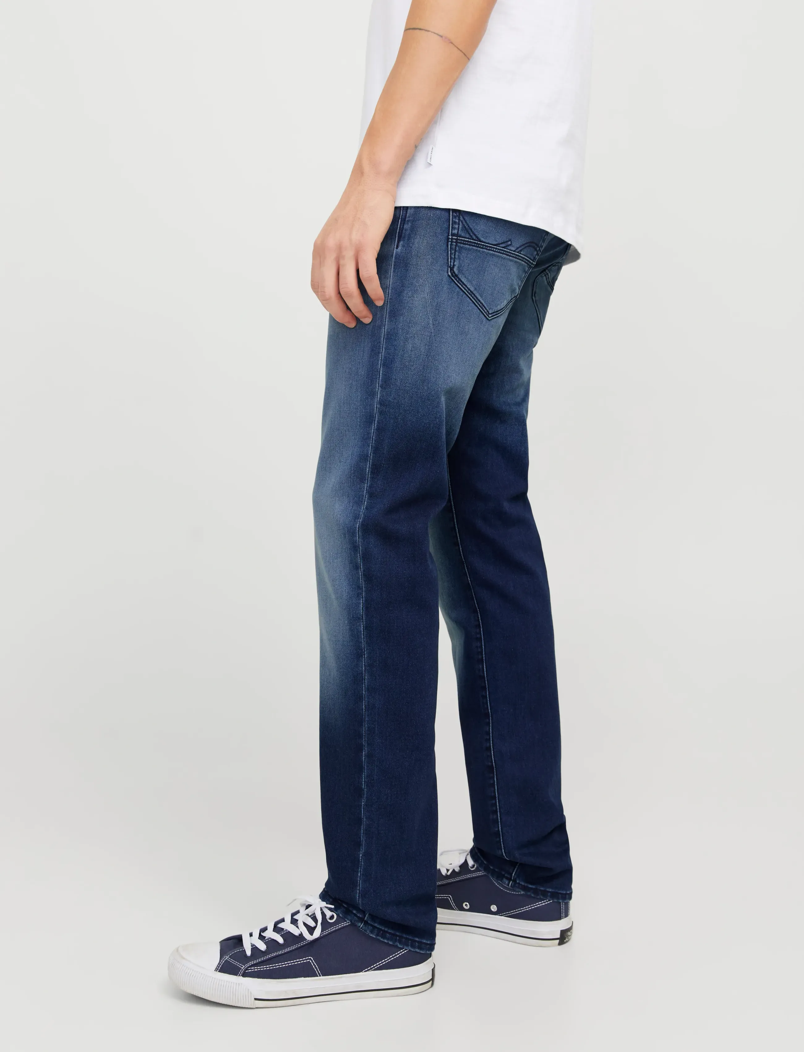 Jack & Jones - JJIMIKE JJFOX I.K. GE 424 NOOS - regular jeans - blue denim - 5