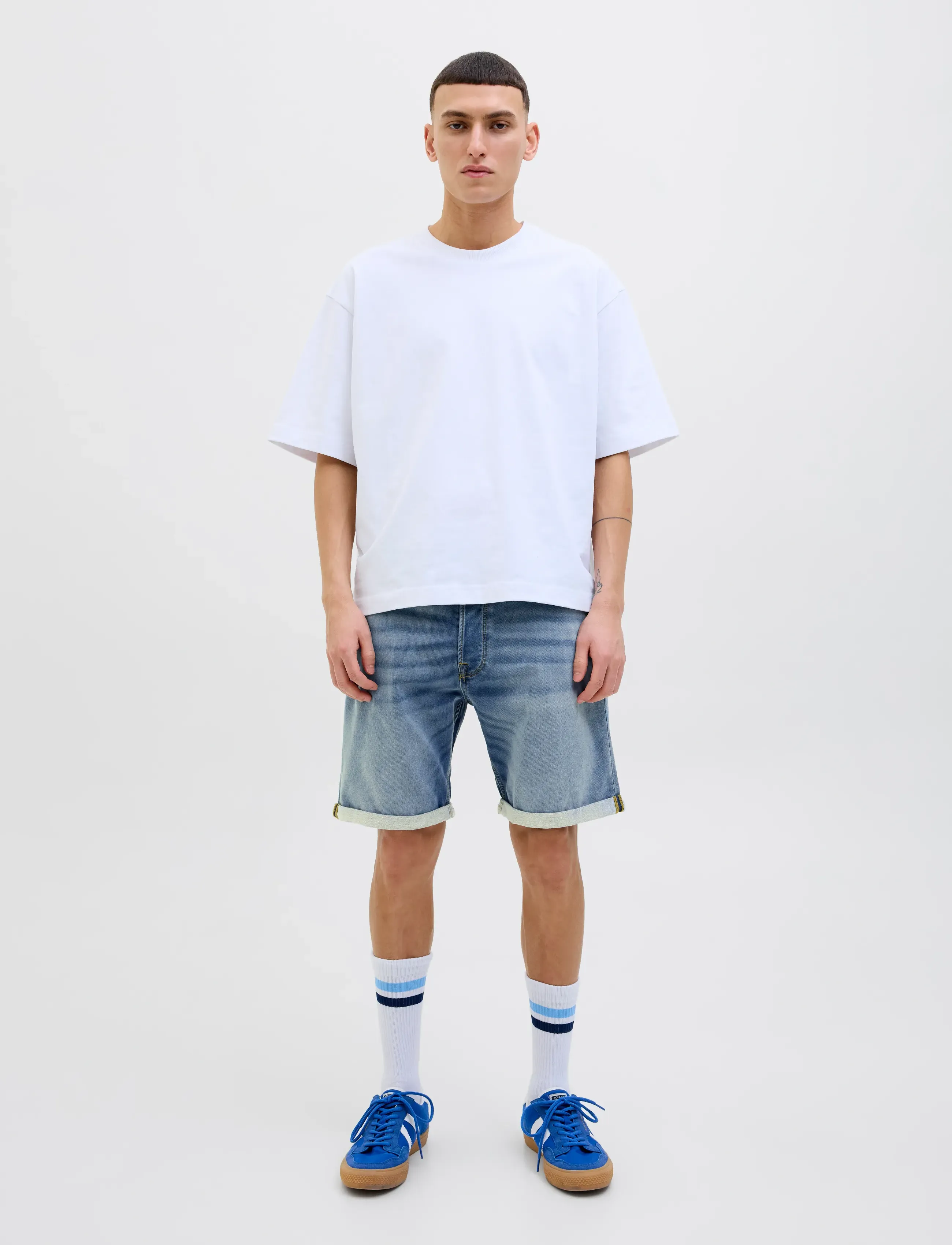 Jack & Jones - JJIRICK JJICON I.K. SHORTS GE 129 SN - short en jean - blue denim - 4