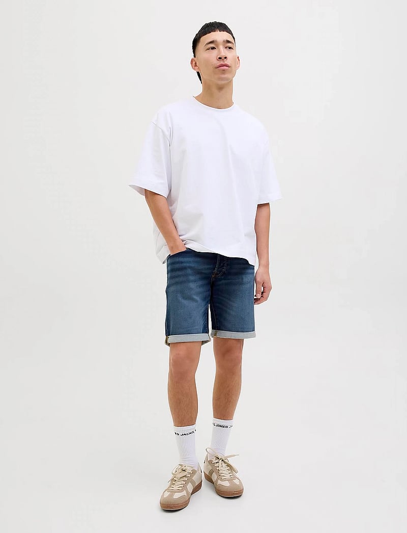 Jack & Jones - JJIRICK JJICON I.K. SHORTS GE 132 SN - jeans shorts - blue denim - 4