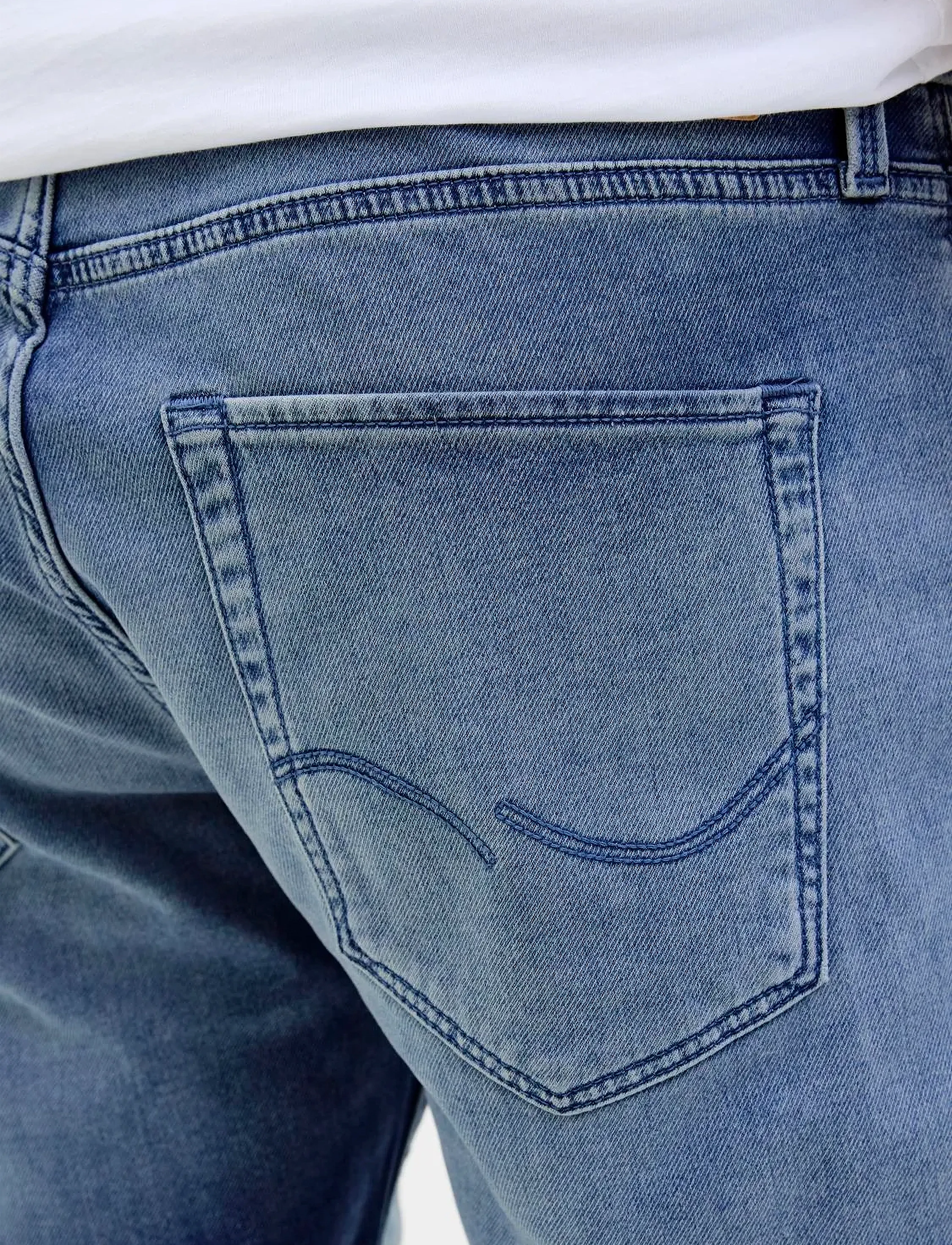 Jack & Jones - JJIRICK JJICON I.K. SHORTS GE 136 SN - short en jean - blue denim - 4
