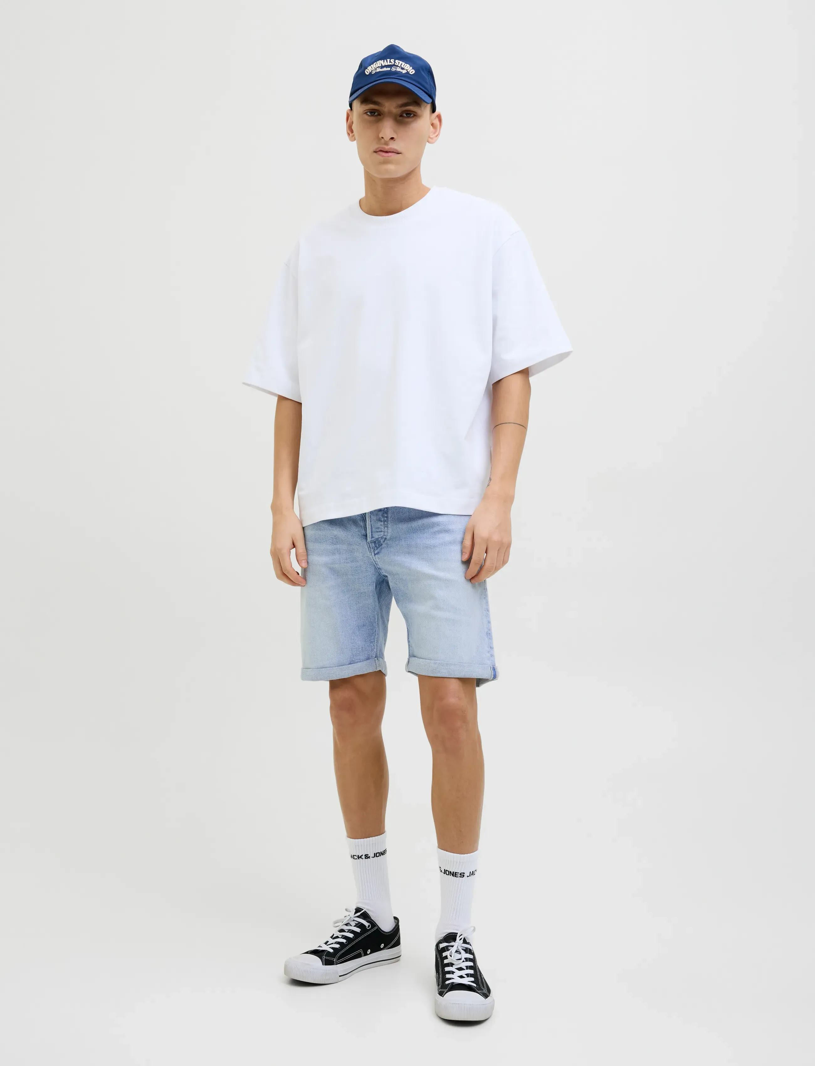 Jack & Jones - JJIRICK JJORIGINAL SHORTS AM 360 SN - jeansshorts - blue denim - 4