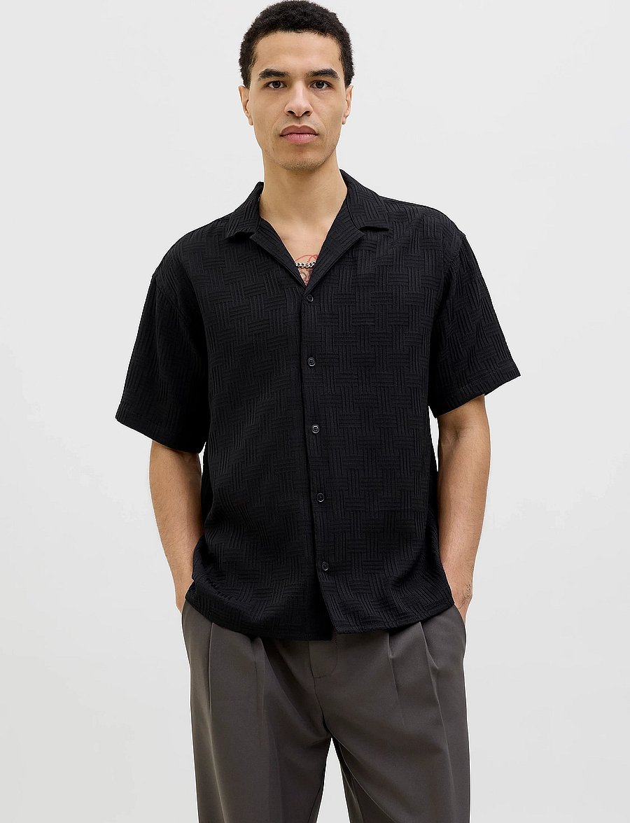 Jack & Jones - JJEMATTEO RESORT SHIRT SS SN - kortærmede skjorter - black - 5