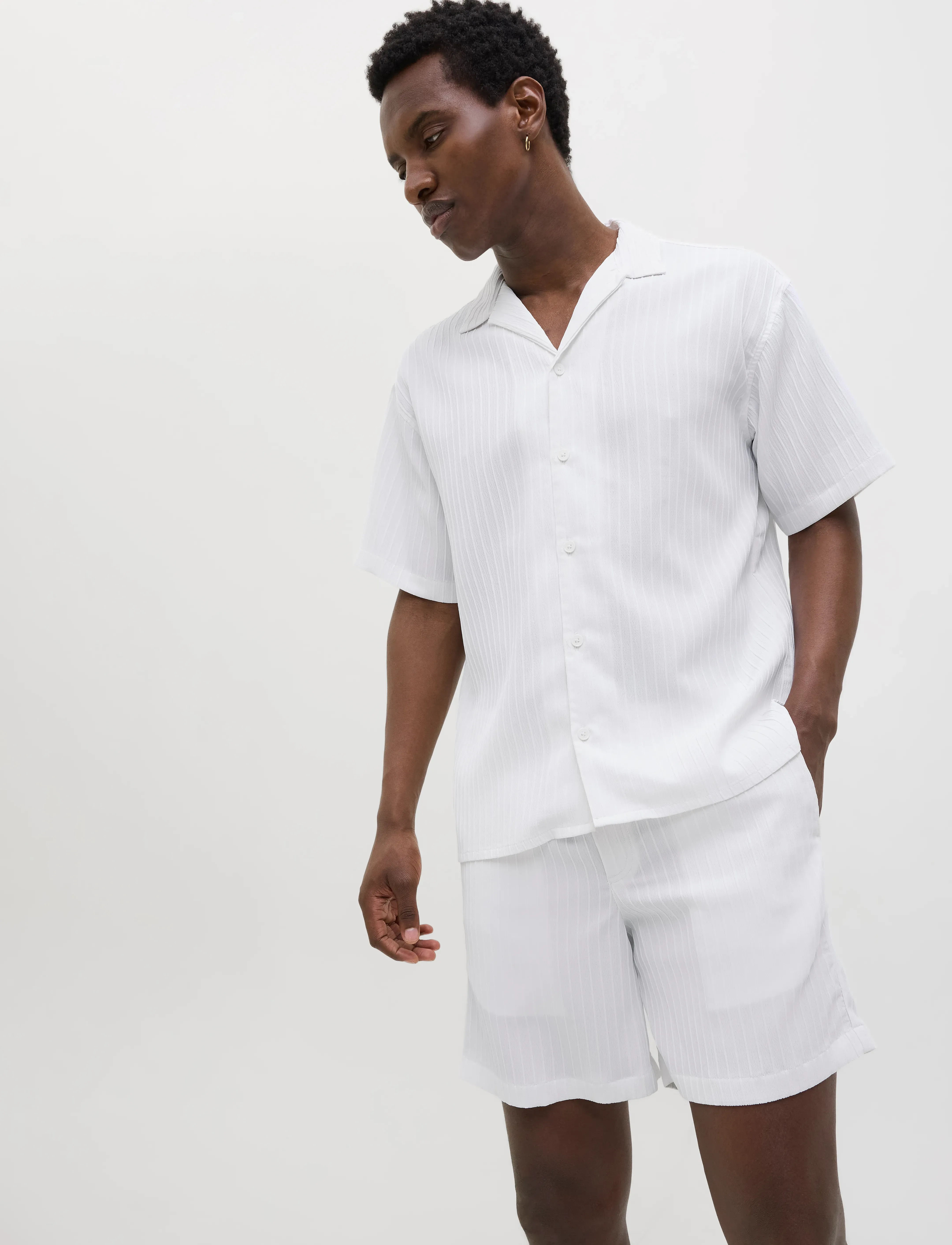 Jack & Jones JPSTJAIDEN MASSIMO JOGGER SHORTS SRT - Tänavastiil - WHITE / white