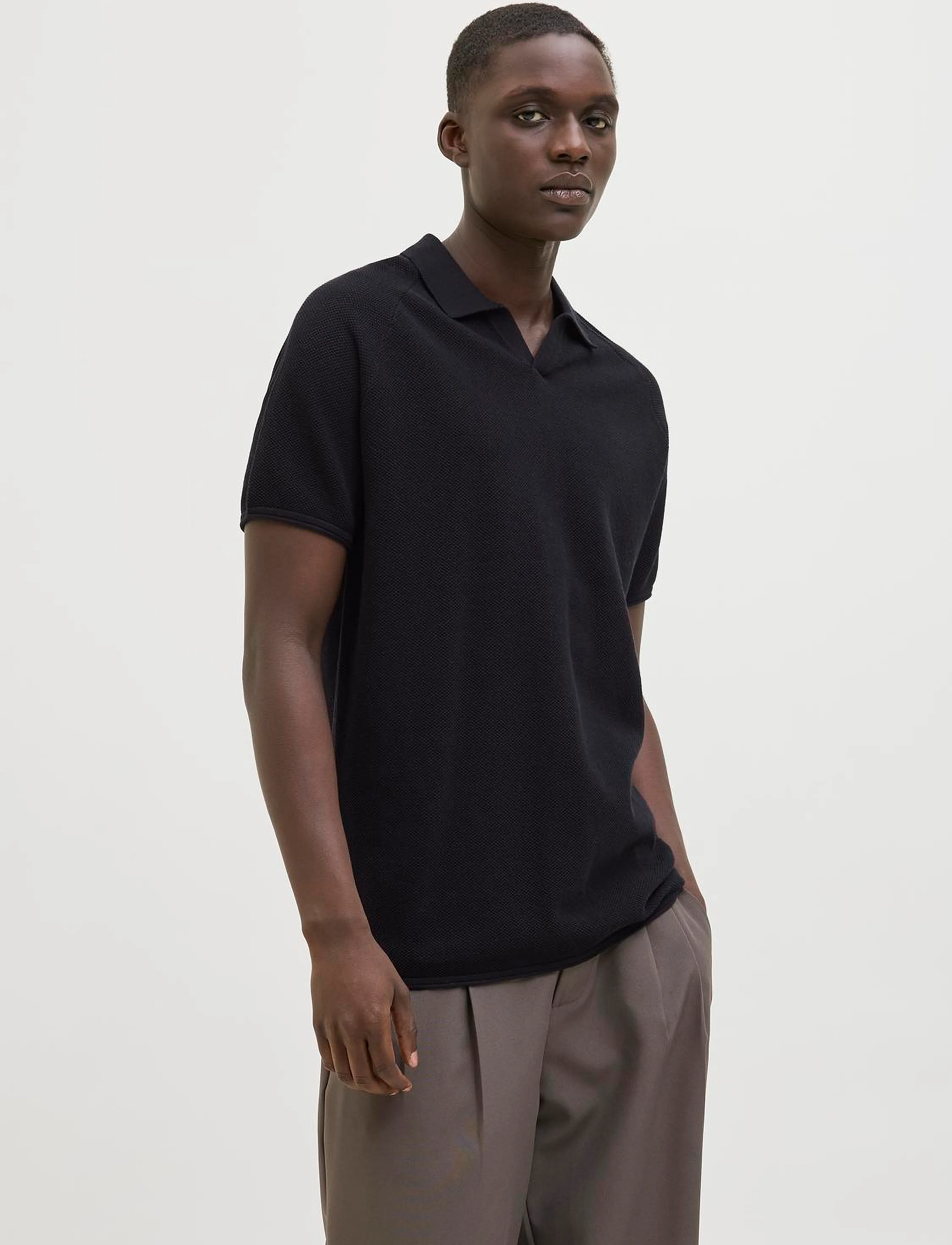 Jack & Jones - JJHILL KNIT SPLIT NECK - strik - black - 2