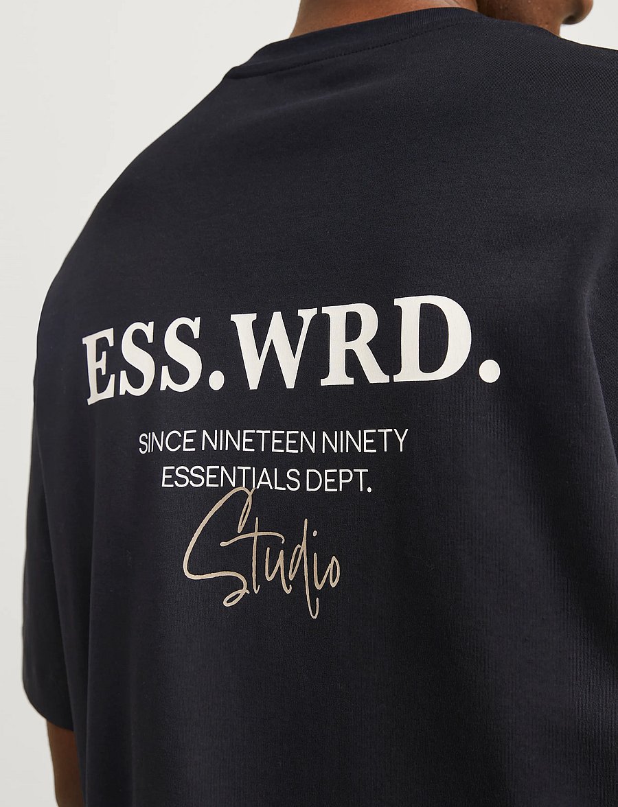 Jack & Jones - JJEURBAN EDGE STUDIO TEE SS O-NECK NOOS - kortærmede t-shirts - black - 4