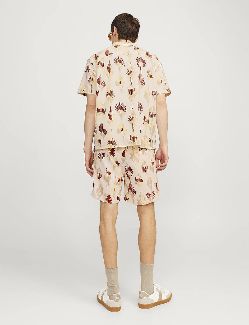 Jack & Jones - JPSTJAIDEN JJJACQUARD JOGGER SHORT STYD - casual shorts - moonbeam - 3