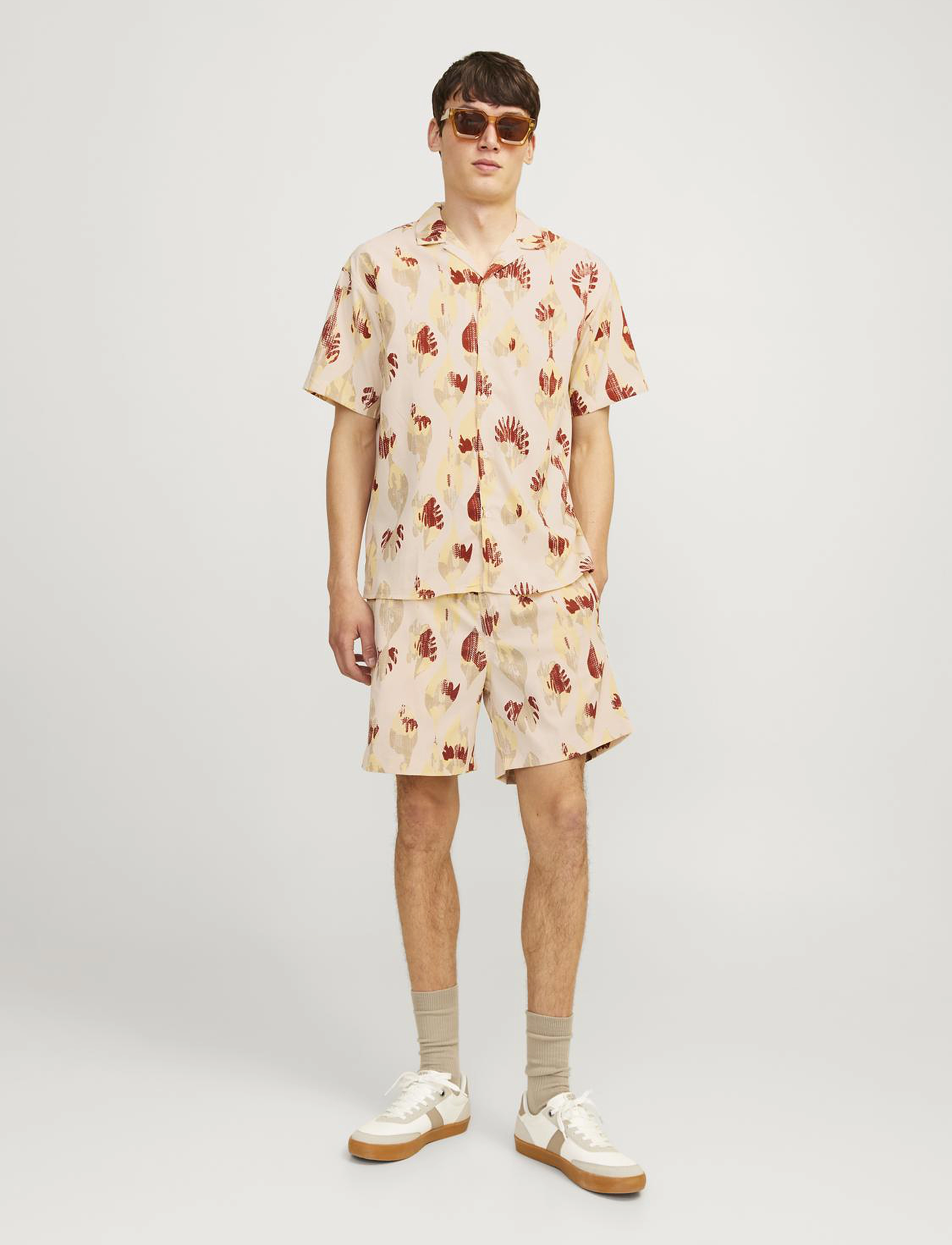 Jack & Jones - JPSTJAIDEN JJJACQUARD JOGGER SHORT STYD - casual shorts - moonbeam - 5