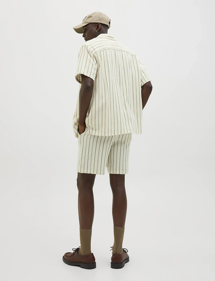 Jack & Jones - JJECOBA STRIPE RESORT SHIRT SS SN - kortærmede skjorter - cedar - 2