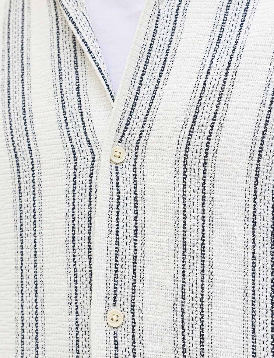 Jack & Jones - JJECOBA STRIPE RESORT SHIRT SS SN - kortærmede skjorter - cloud dancer - 4