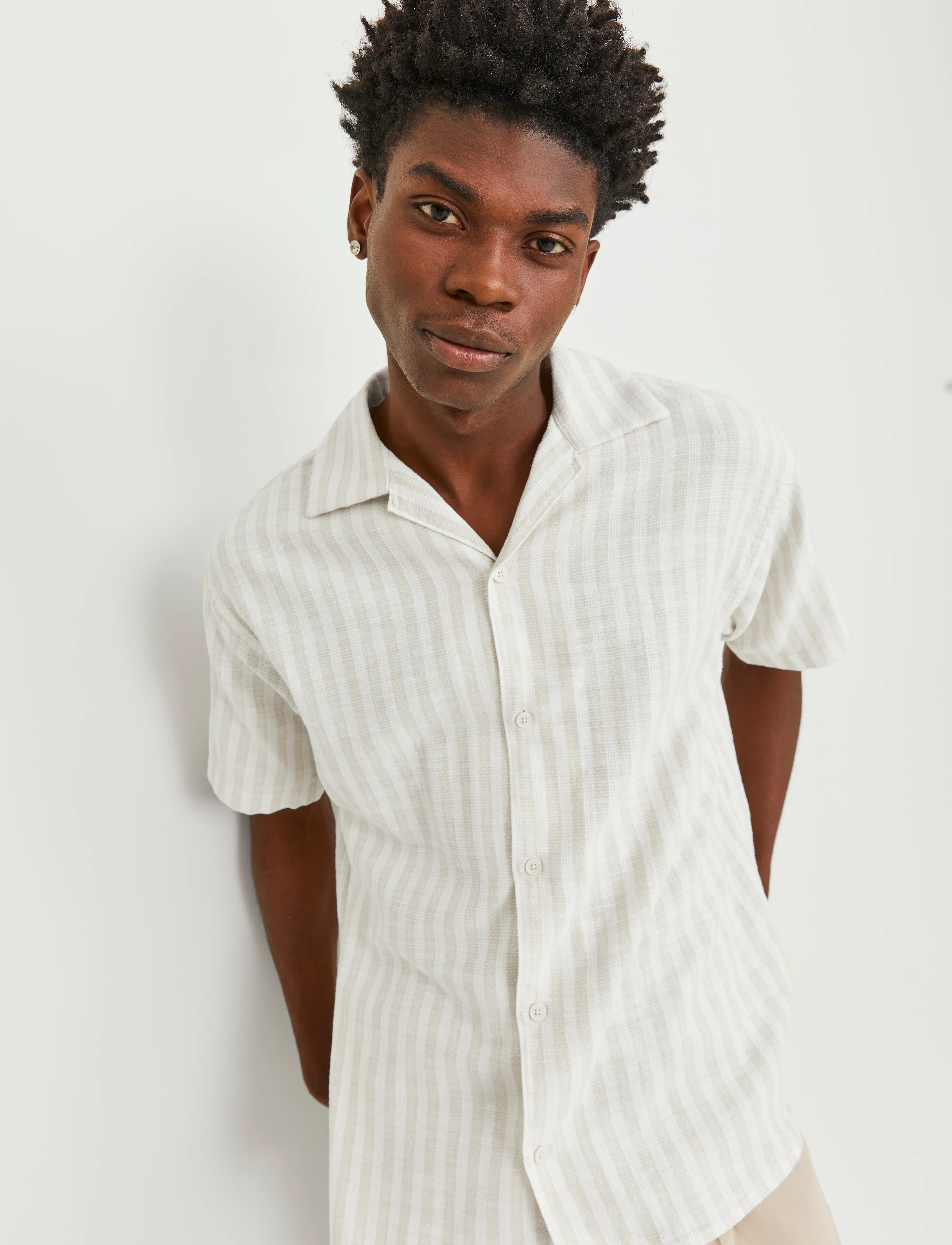 Jack & Jones - JJECOBA STRIPE RESORT SHIRT SS SN - kortärmade skjortor - fields of rye - 5