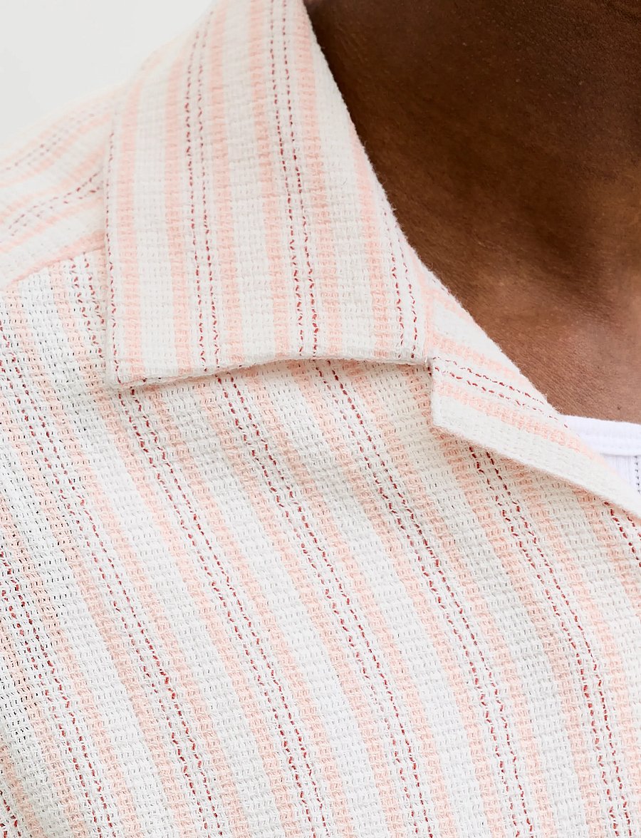 Jack & Jones - JJECOBA STRIPE RESORT SHIRT SS SN - kortærmede skjorter - peach melba - 4