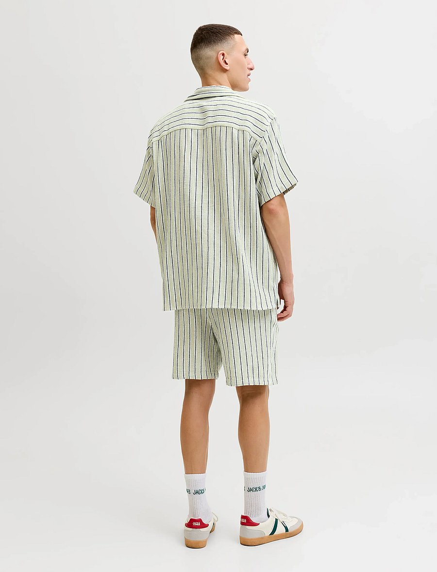 Jack & Jones - JJECOBA STRIPE RESORT SHIRT SS SN - kortærmede skjorter - tea - 2