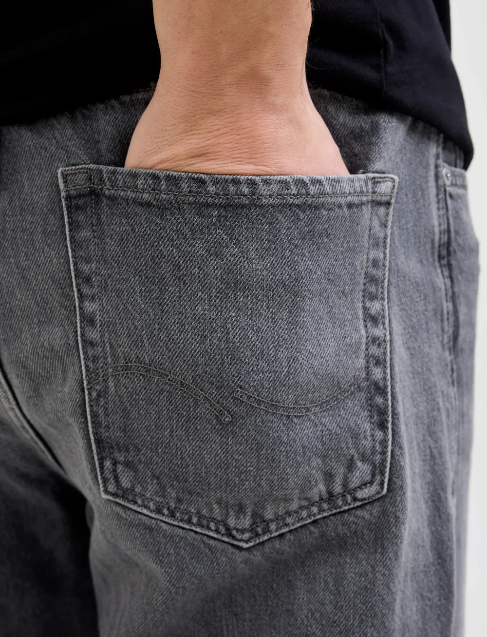 Jack & Jones - JJIALEX JJORIGINAL AM 399 NOOS - alt laienevad teksad - black denim - 4