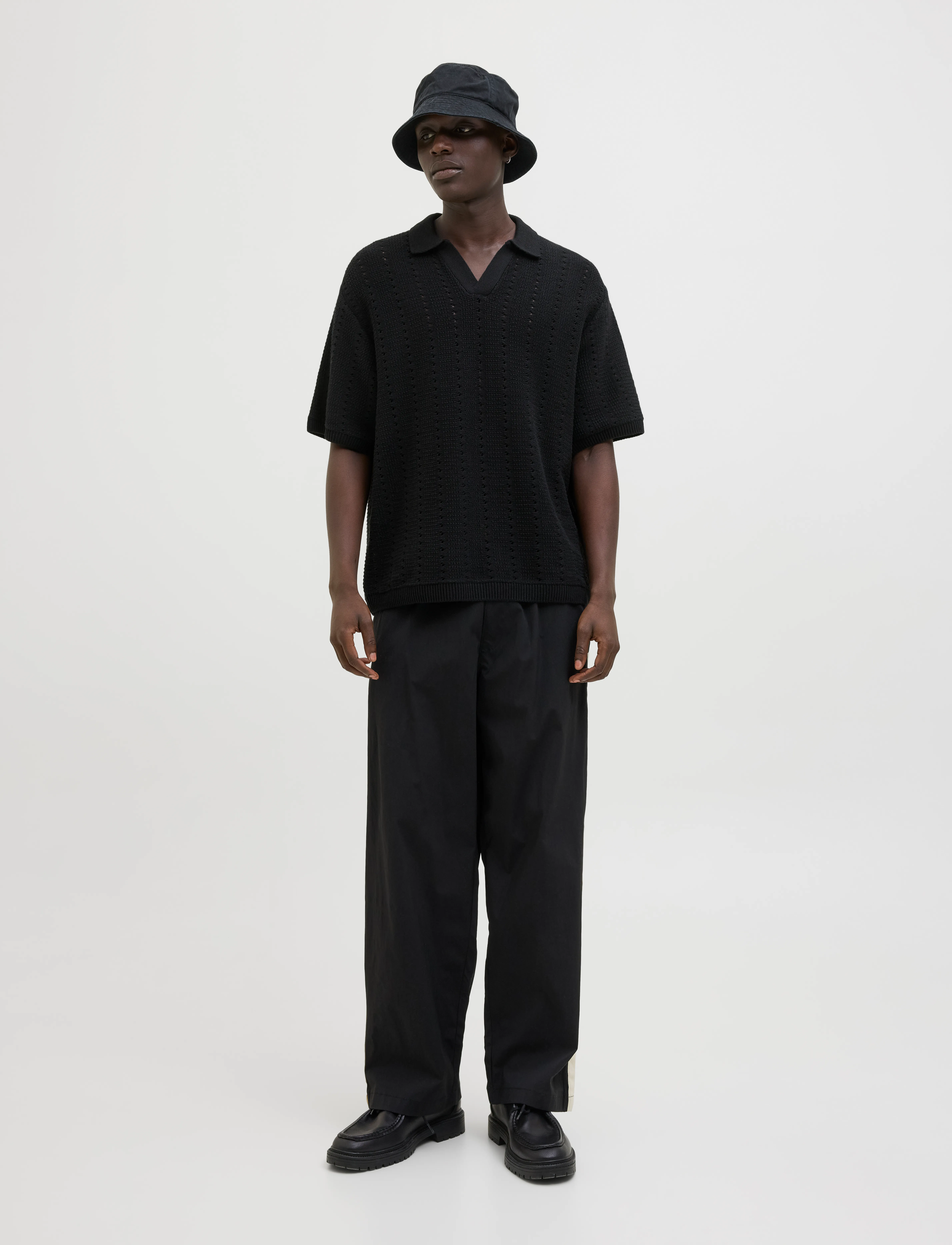 Jack & Jones - JORPAROS KNIT EASTER SS CROCHET POLO - trikotažiniai polo marškinėliai - black - 3