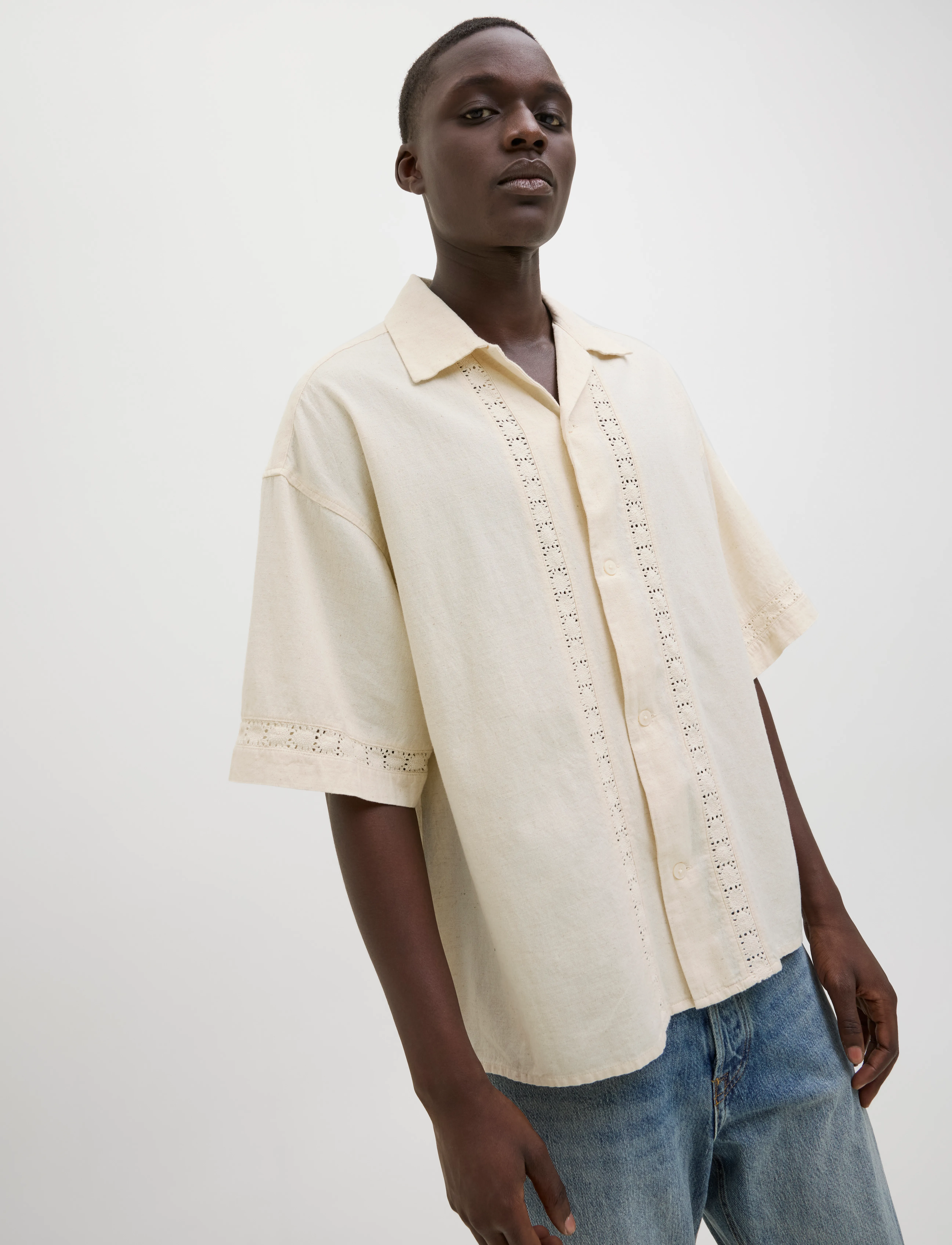 Jack & Jones - JORMARRAKECH DETAIL SHIRT SS - lühikeste varrukatega särgid - antique white - 5