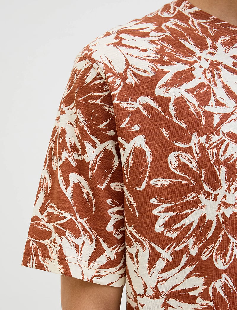 Jack & Jones - JORSPLIT AOP TEE SS CREW NECK LN - kurzärmelig - arabian spice - 5