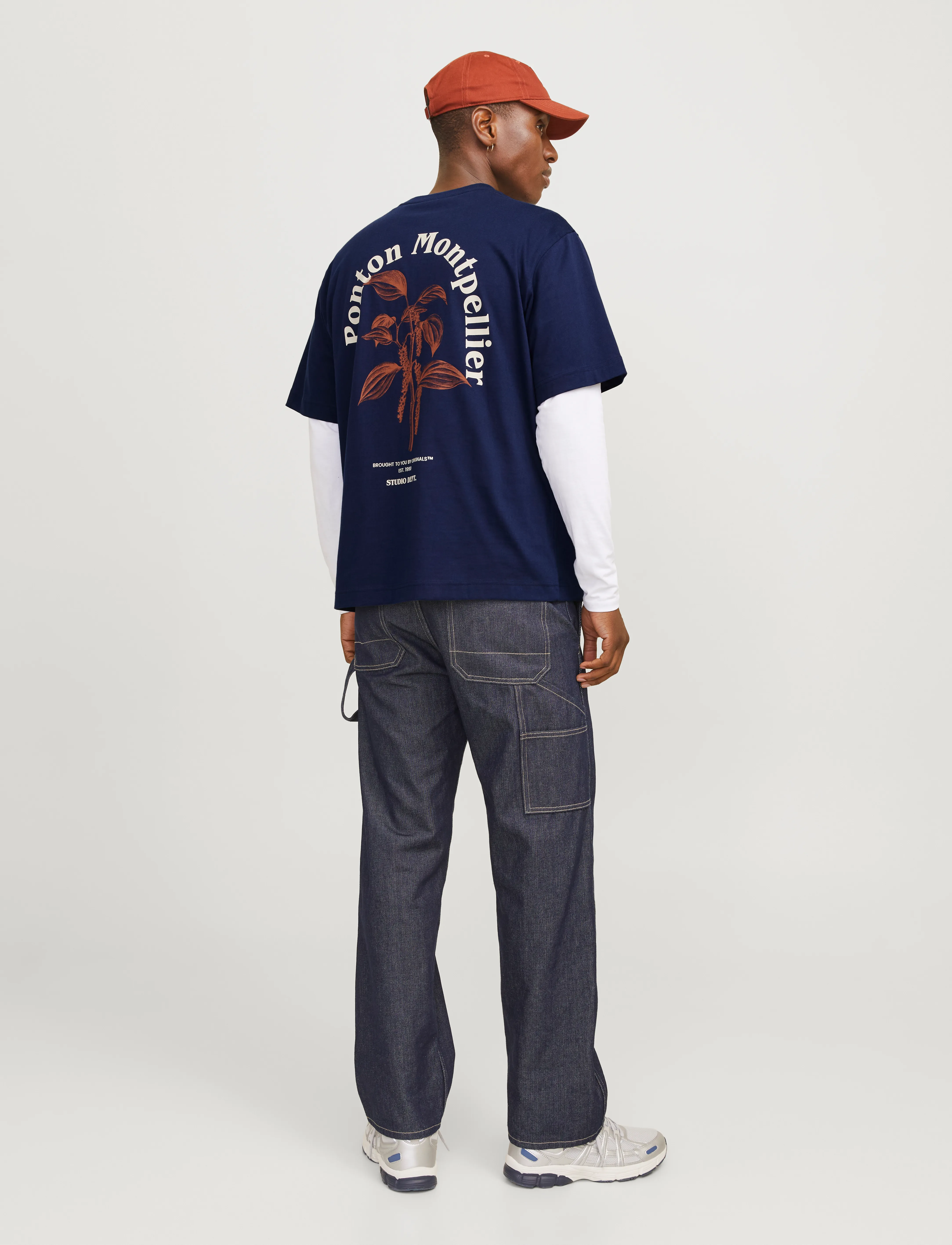 Jack & Jones - JORPAROS EASTER SKETCH TEE SS CREW N LN - laveste priser - ocean cavern - 2