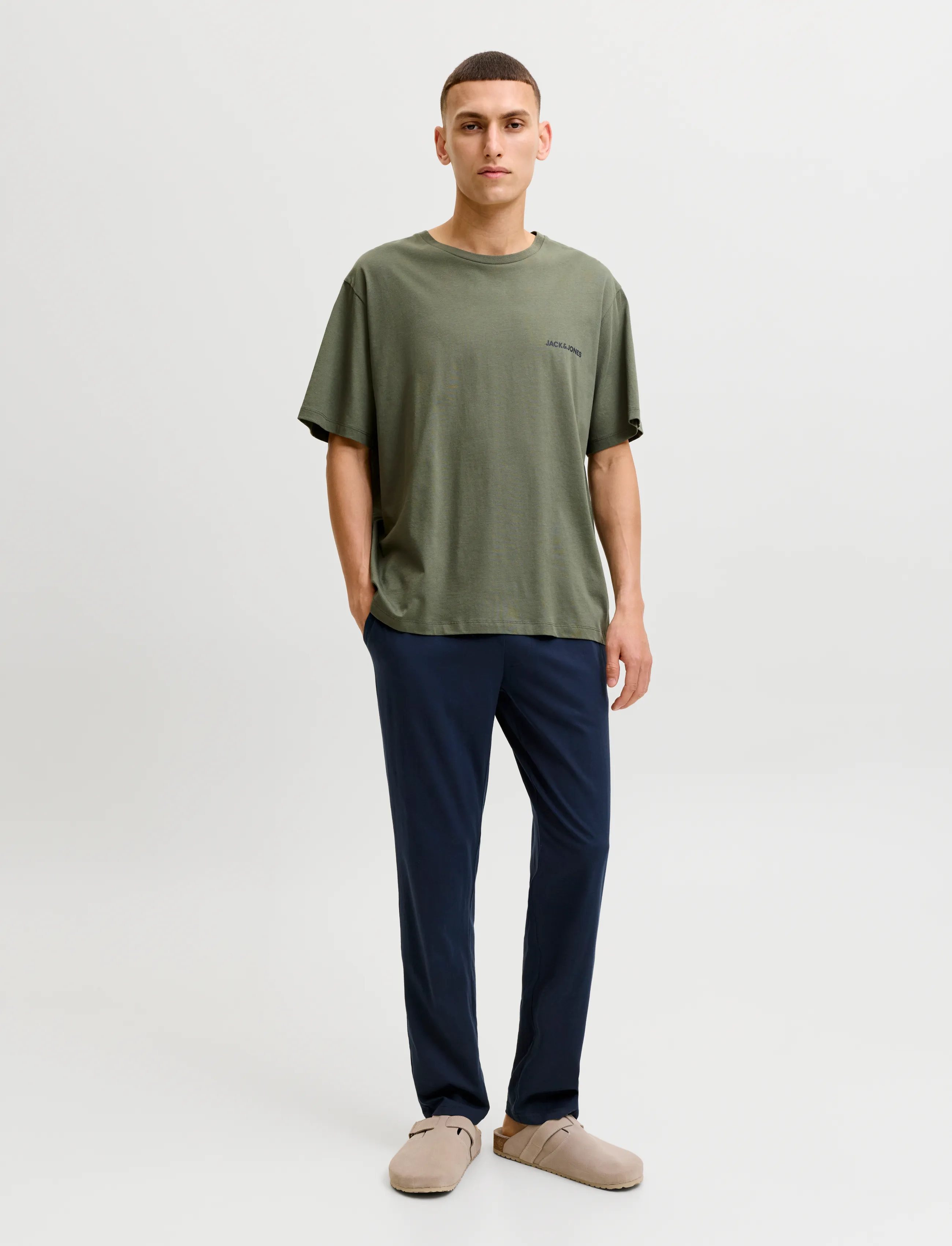 Jack & Jones - JACEVEREST SS TEE AND PANTS SET W - pidžamas tops - beetle - 0