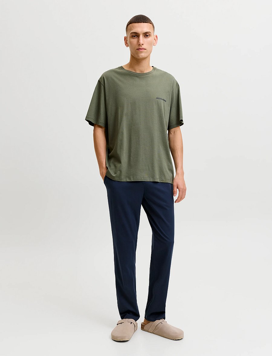 Jack & Jones - JACEVEREST SS TEE AND PANTS SET W - pidžamas tops - beetle - 0