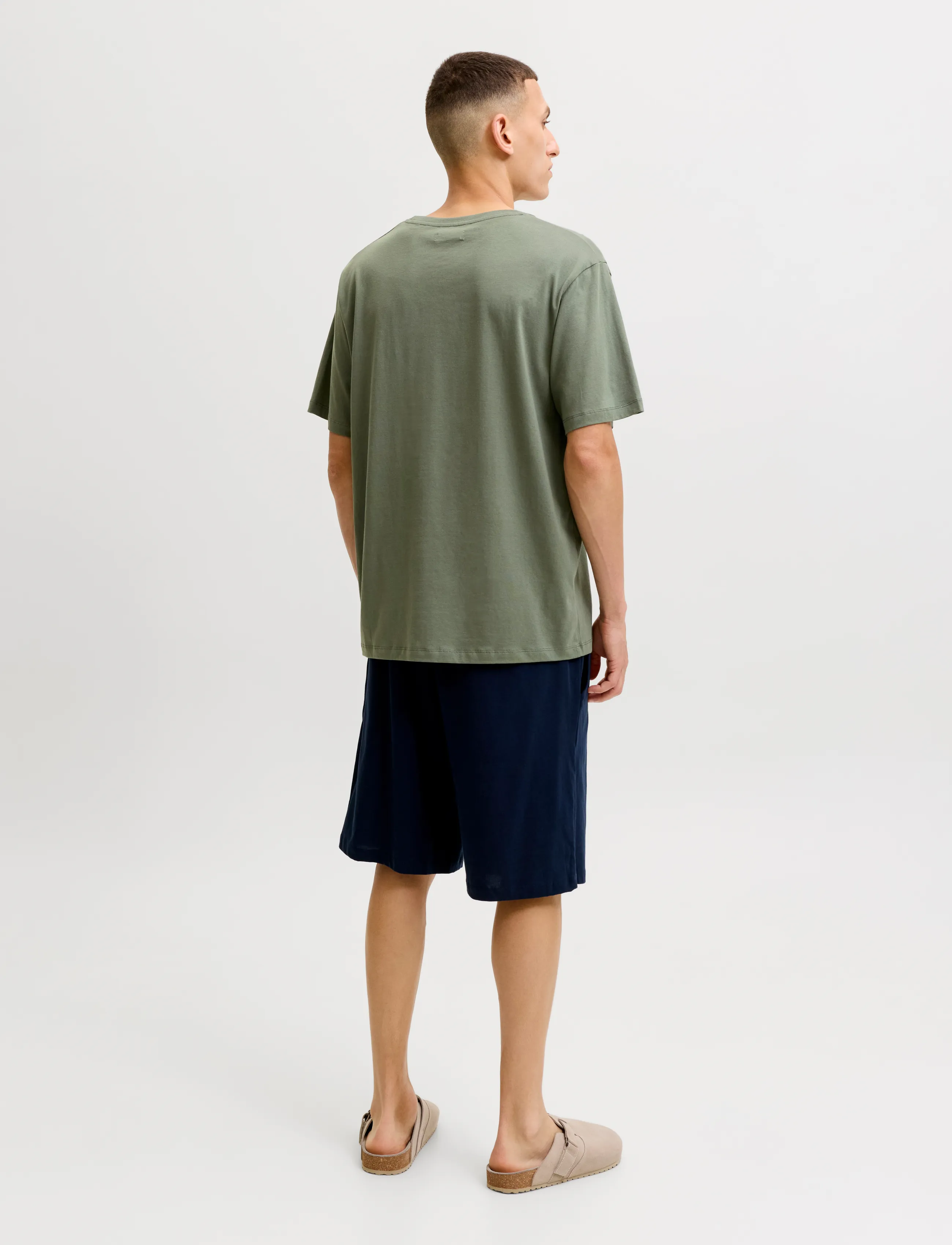 Jack & Jones - JACEVEREST SS TEE AND SHORTS SET W - laveste priser - beetle - 5