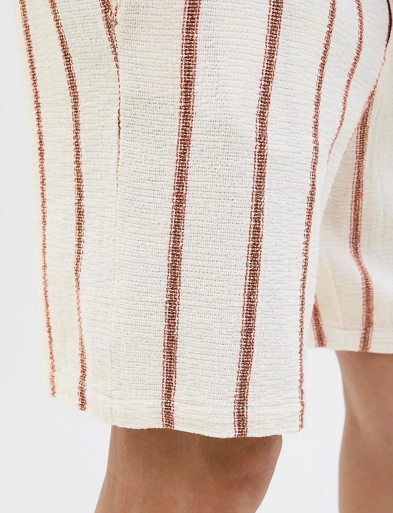 Jack & Jones - JPSTJAIDEN COBA STRIPE JOG SHORTS REG SN - casual shorts - arabian spice - 4