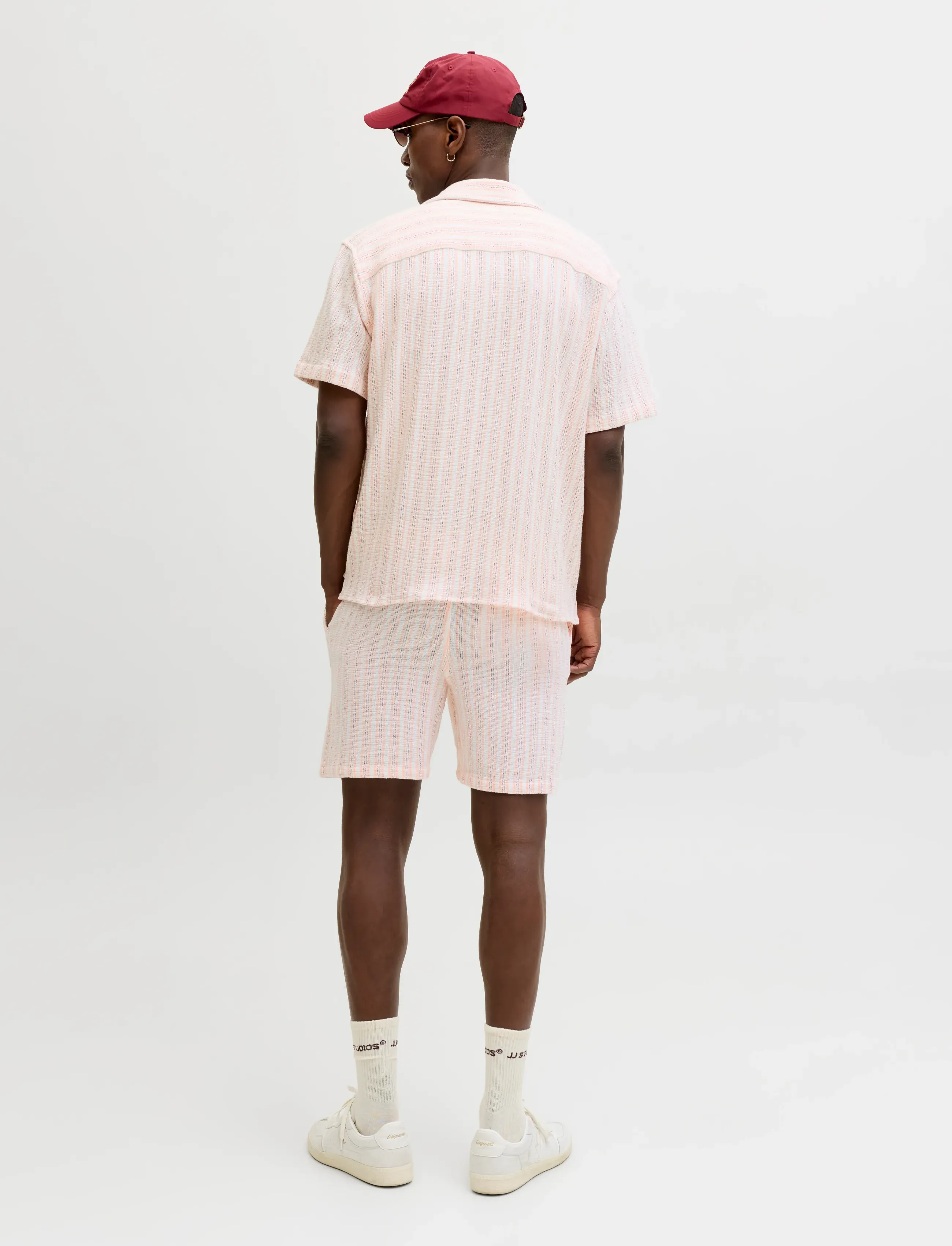 Jack & Jones - JPSTJAIDEN COBA STRIPE JOG SHORTS REG LN - short décontracté - peach melba - 3
