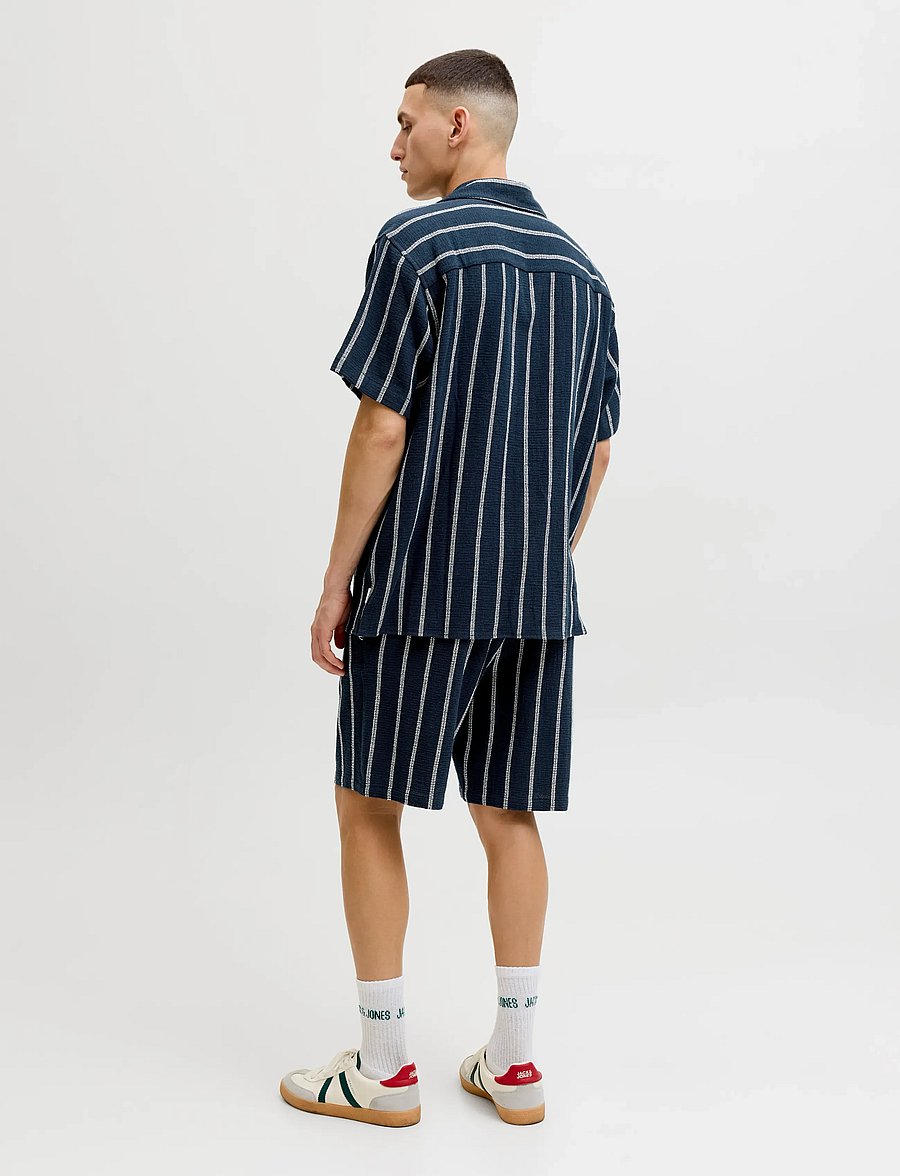 Jack & Jones - JPSTJAIDEN COBA STRIPE JOG SHORTS REG SN - casual shorts - sky captain - 3