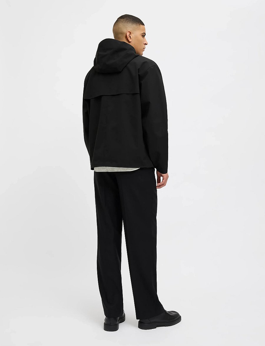 Jack & Jones - JPRBLAREAGAN CLEAN TECH RAIN JACKET - regenmäntel - black - 2