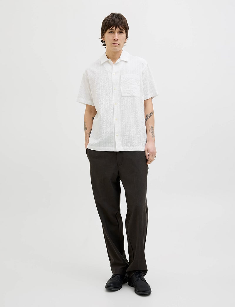 Jack & Jones - JPRCCEASTON SEERSUCKER S/S SHIRT LN - linased särgid - white - 3