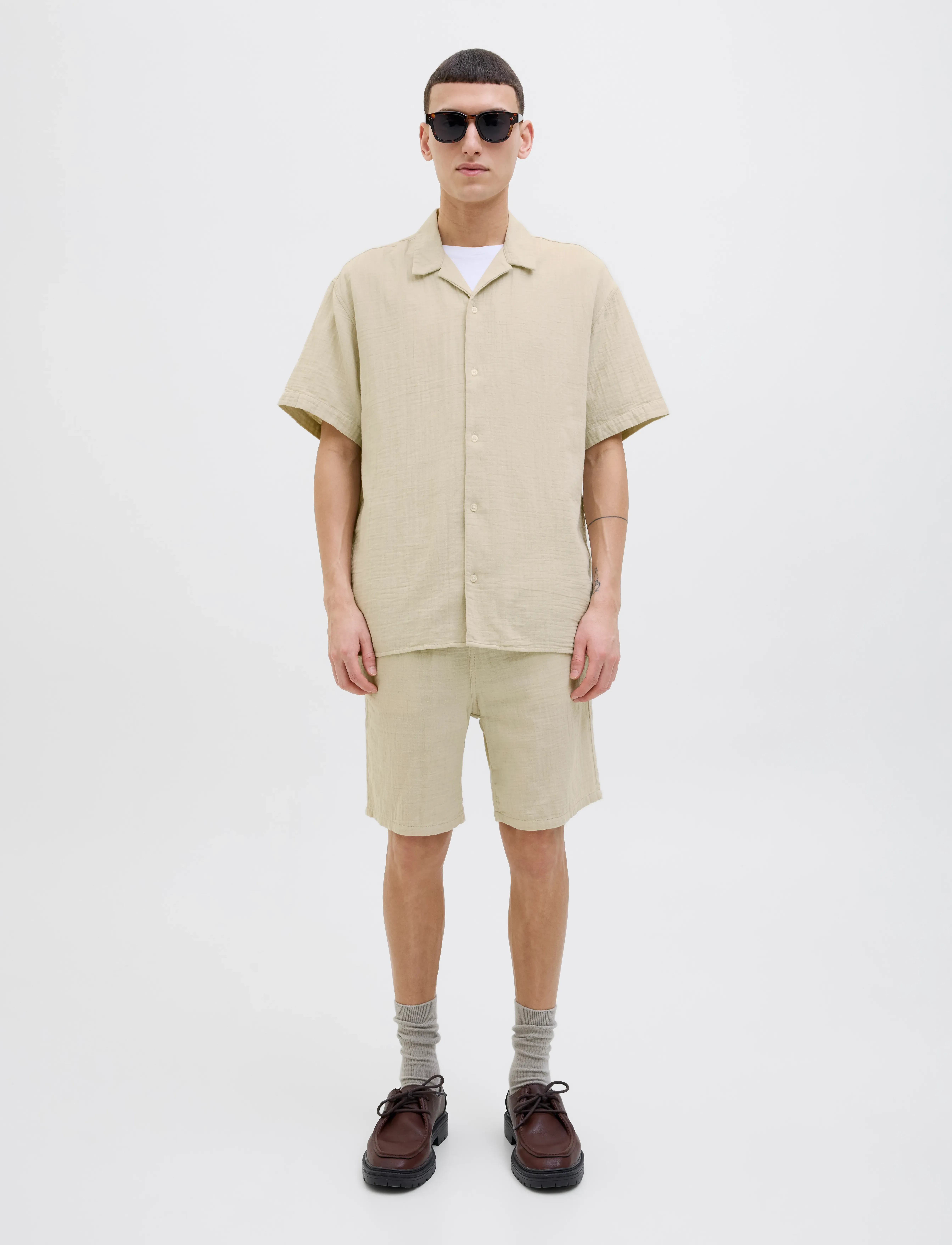Jack & Jones - JOREASTER PATRAS RESORT SHIRT SS LN - stutterma skyrtur - safari - 5