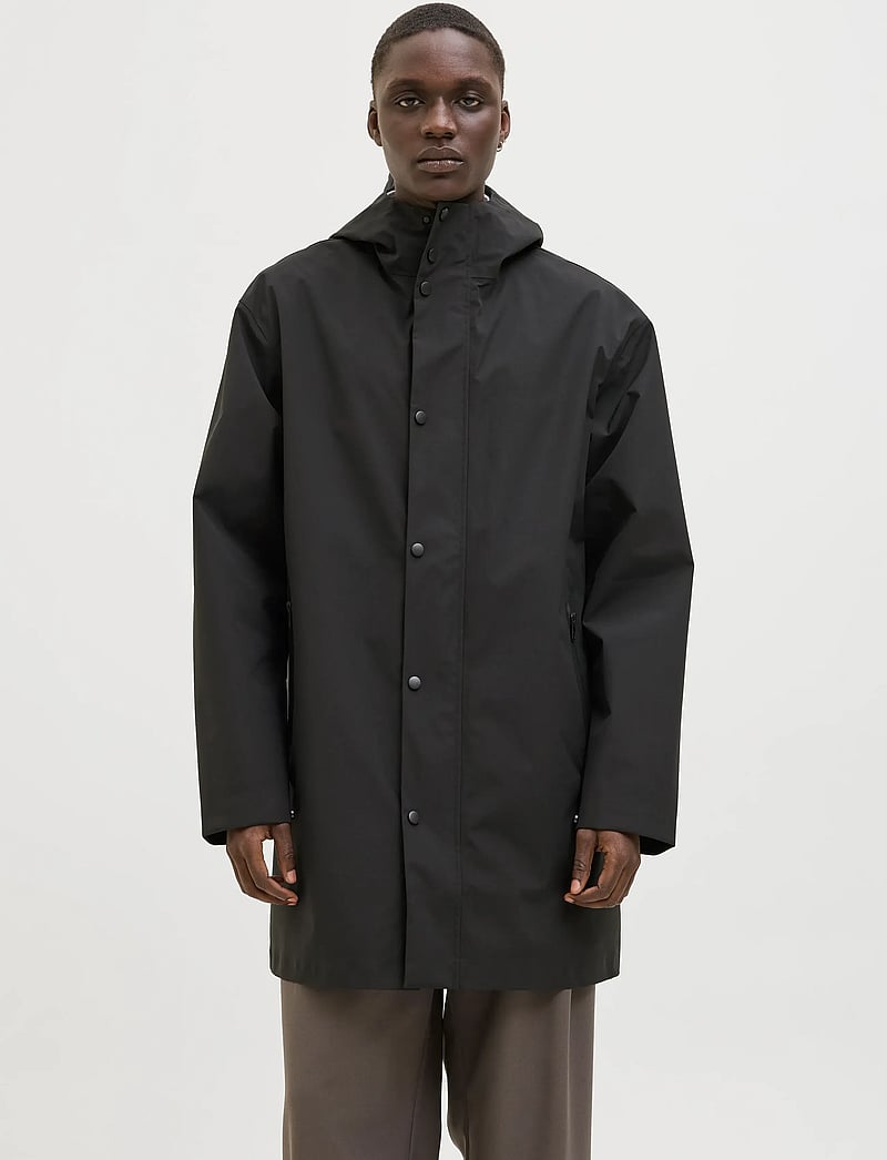 Jack & Jones - JPRCCREAGAN TECH RAIN COAT - vihmamantlid - black - 0