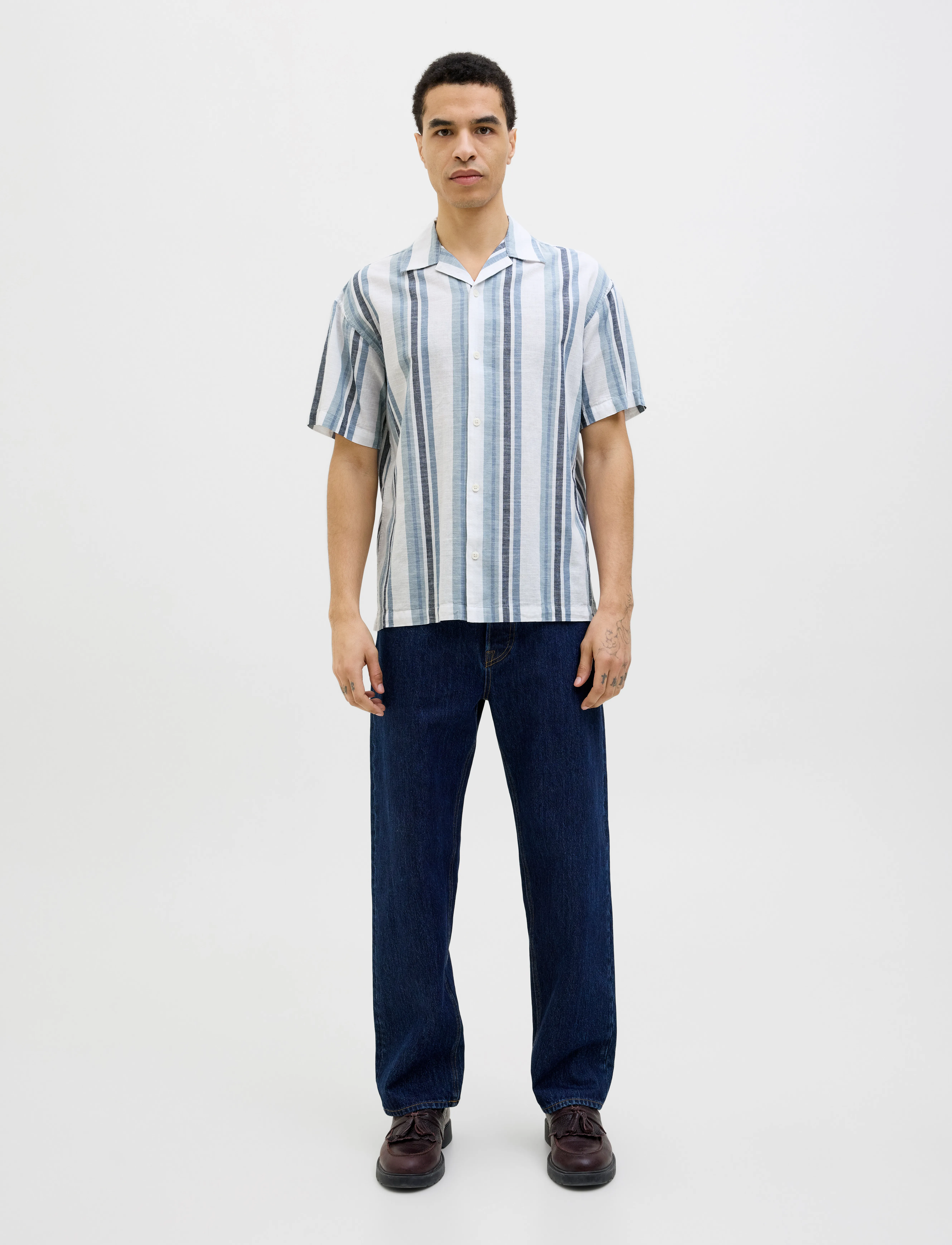 Jack & Jones - JPRCCSUMMER STRIPE RESORT S/S SHIRT SN - hørskjorter - ashley blue - 3