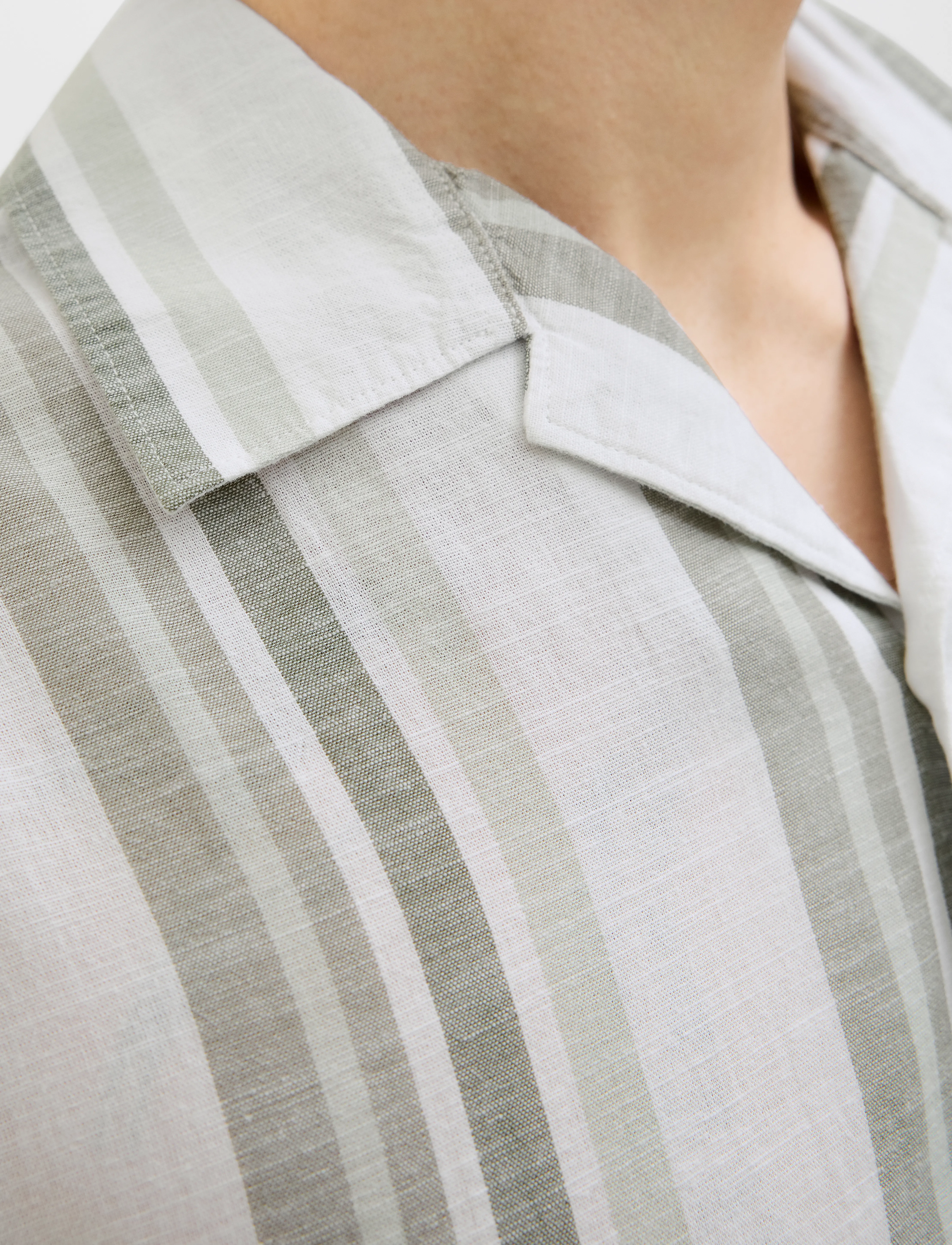 Jack & Jones - JPRCCSUMMER STRIPE RESORT S/S SHIRT SN - leinenhemden - vetiver - 4