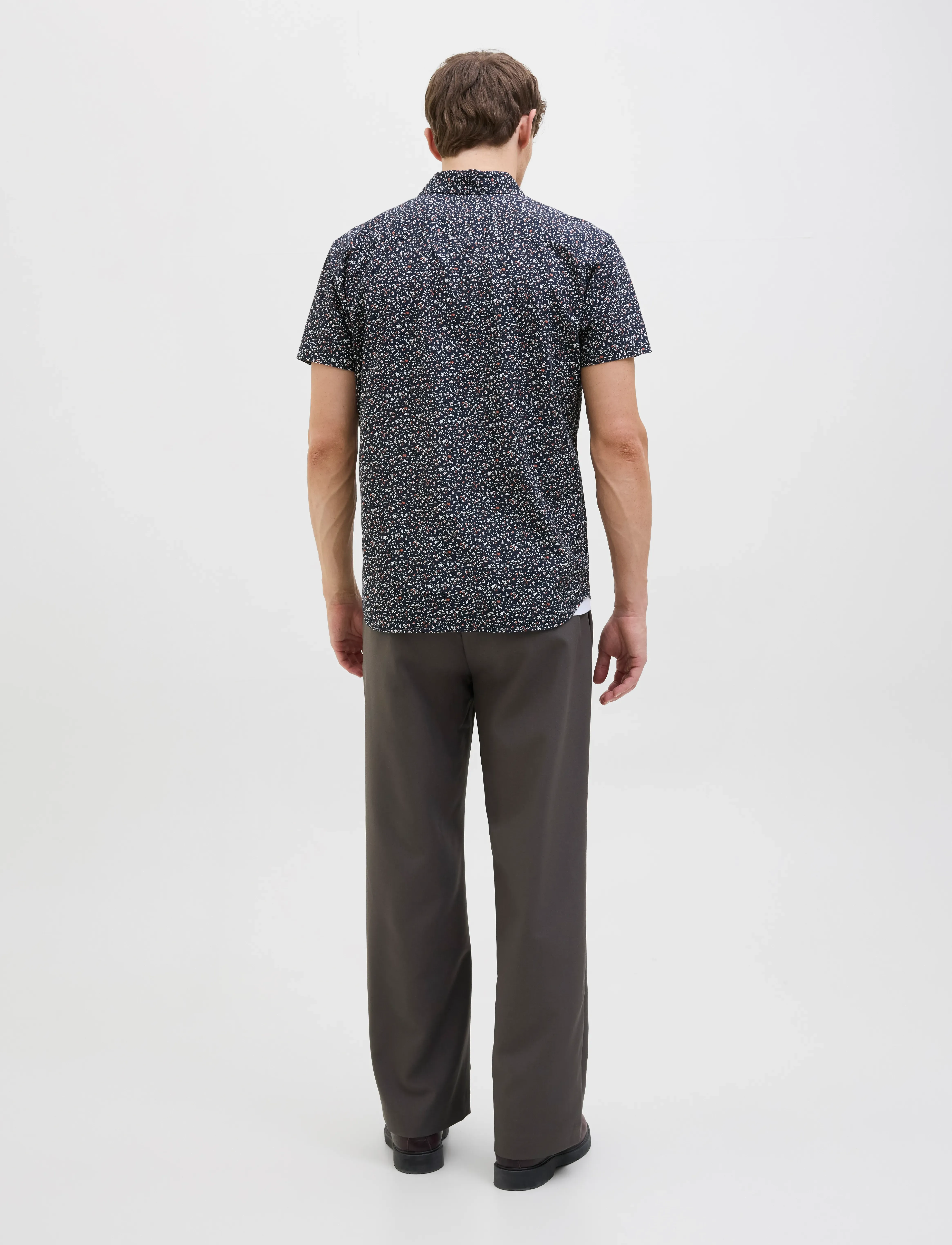 Jack & Jones - JPRBLASUMMER PRINT S/S SHIRT SN - pellavakauluspaidat - night sky - 2