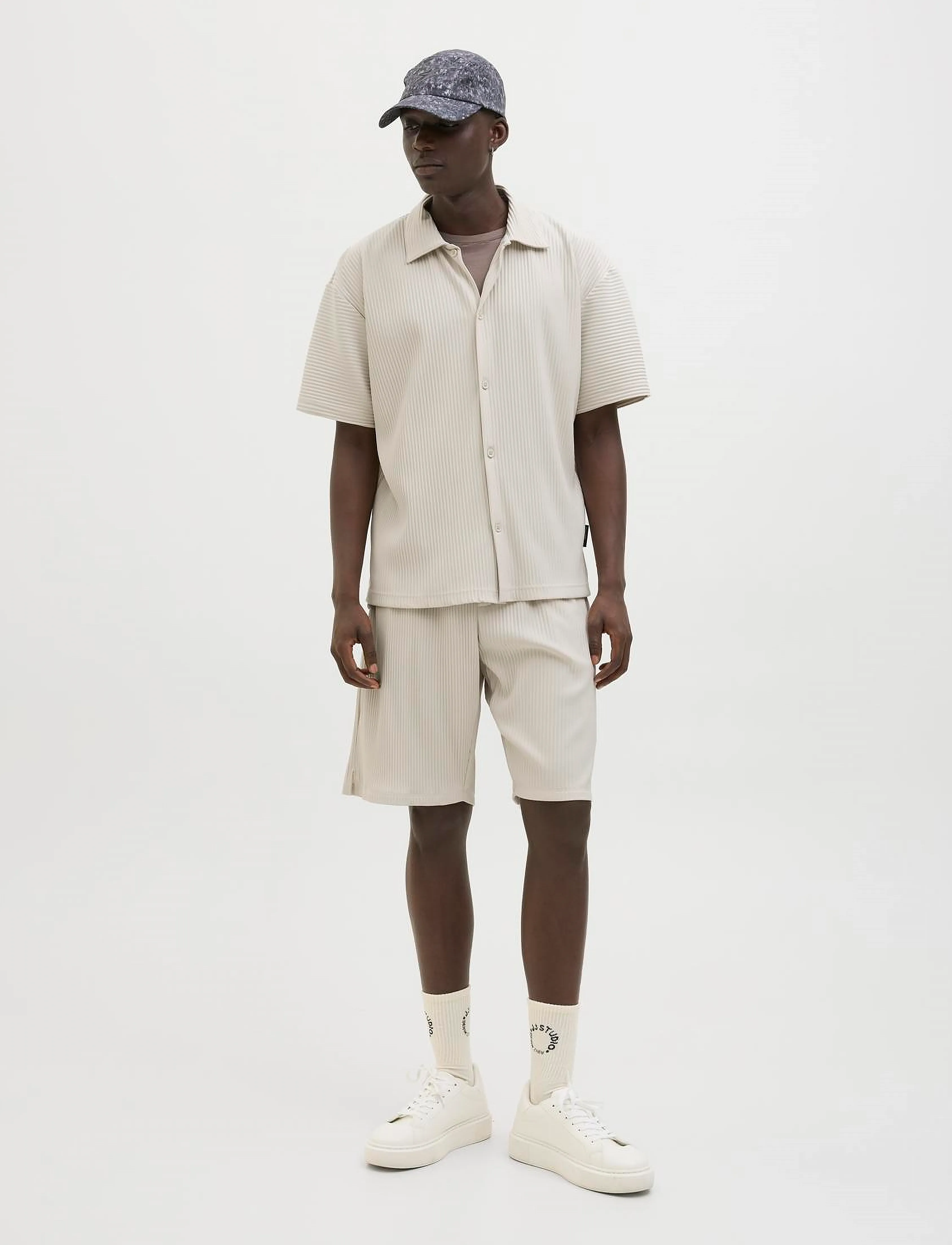 Jack & Jones Jcointerlude Plisse Shirt Ss, Mænd, Plissé Kortærmet Skjorte, Cream, Str: XL