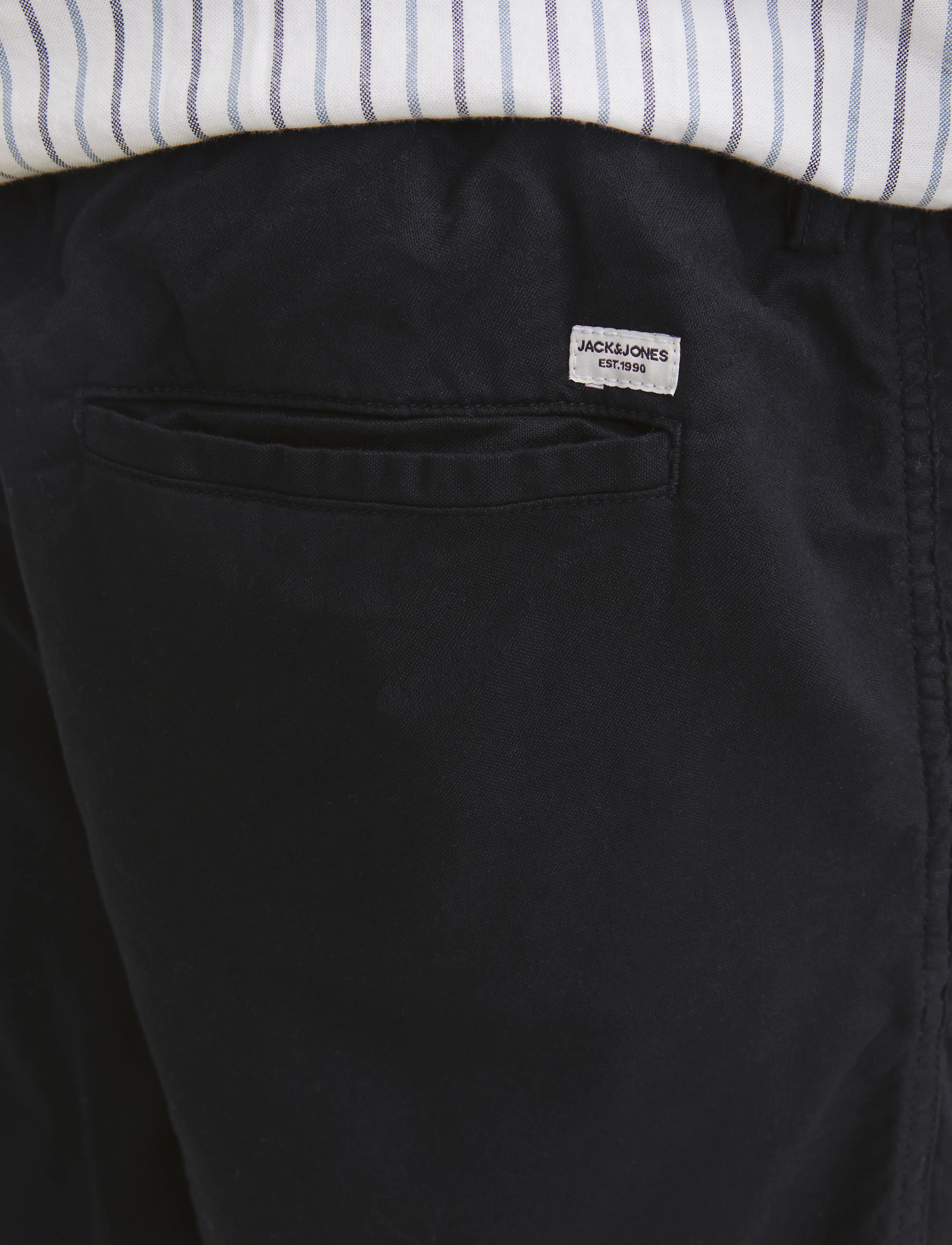 Jack & Jones - JPSTJAIDEN CAMPAIGN HYBRIDBONDISHORT SRT - linen shorts - black - 4