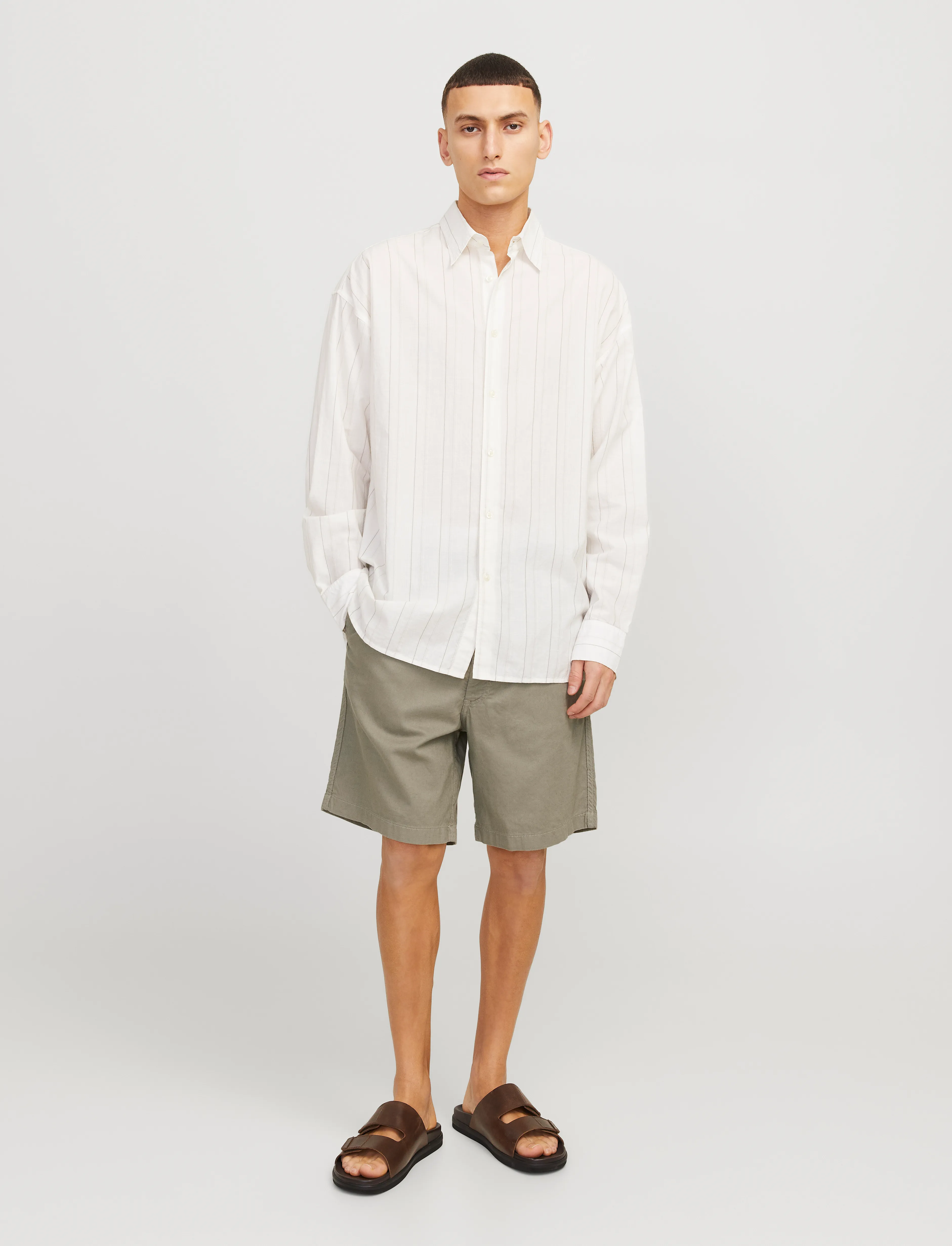 Jack & Jones - JPSTJAIDEN CAMPAIGN HYBRIDBONDISHORT SRT - hørshorts - dusty olive - 5