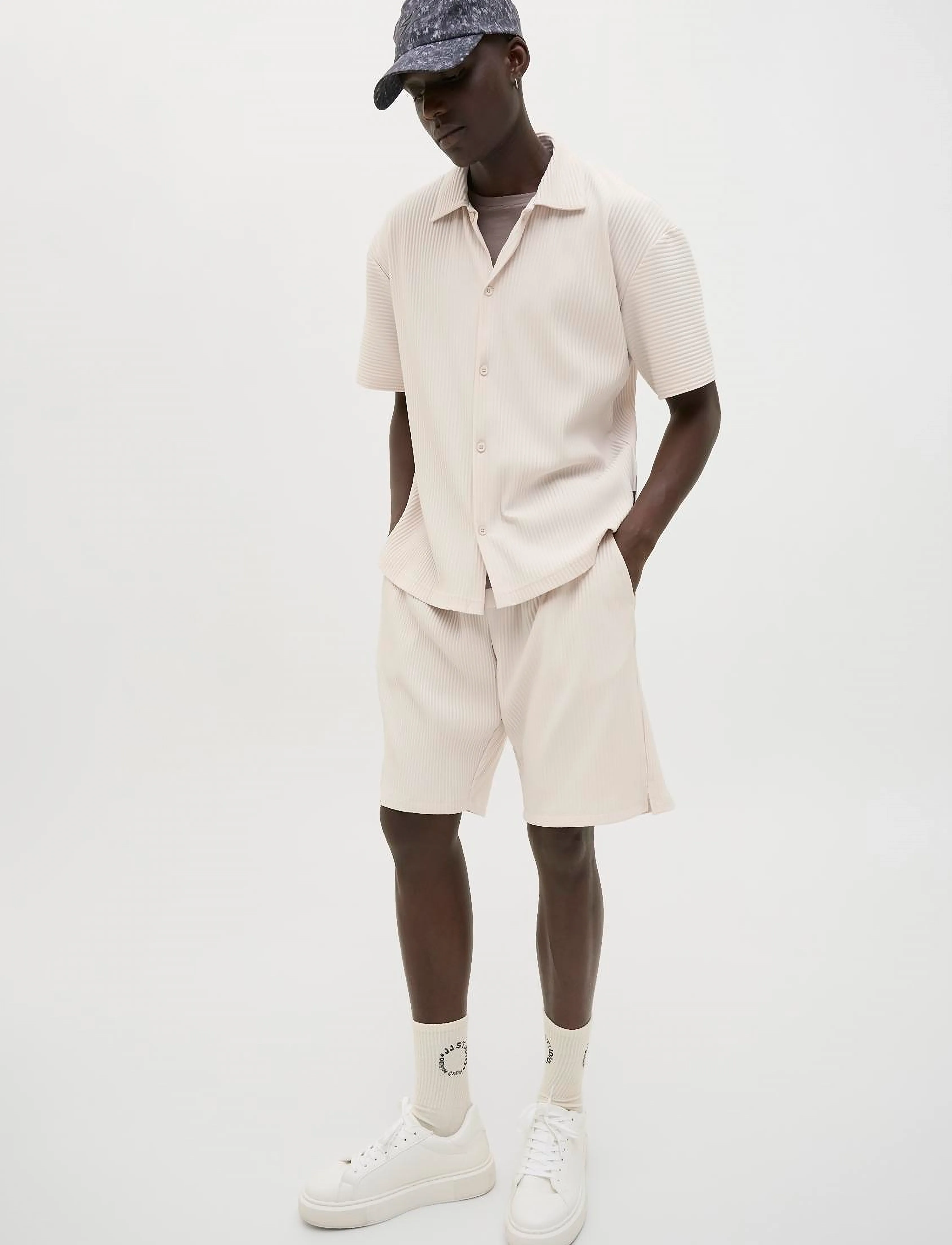 Jack & Jones - JPSTKARL INTERLUDE PLISSE SHORTS MID - mjúkar stuttbuxur - moonbeam - 5