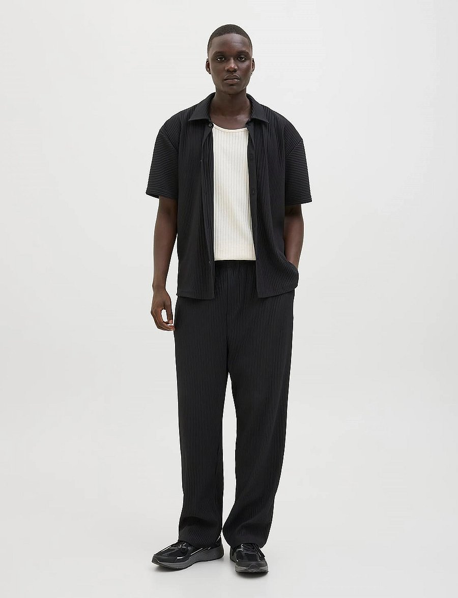 Jack & Jones - JPSTKARL INTERLUDE PLISSE SWEAT PANTS - kollektioner - black - 4