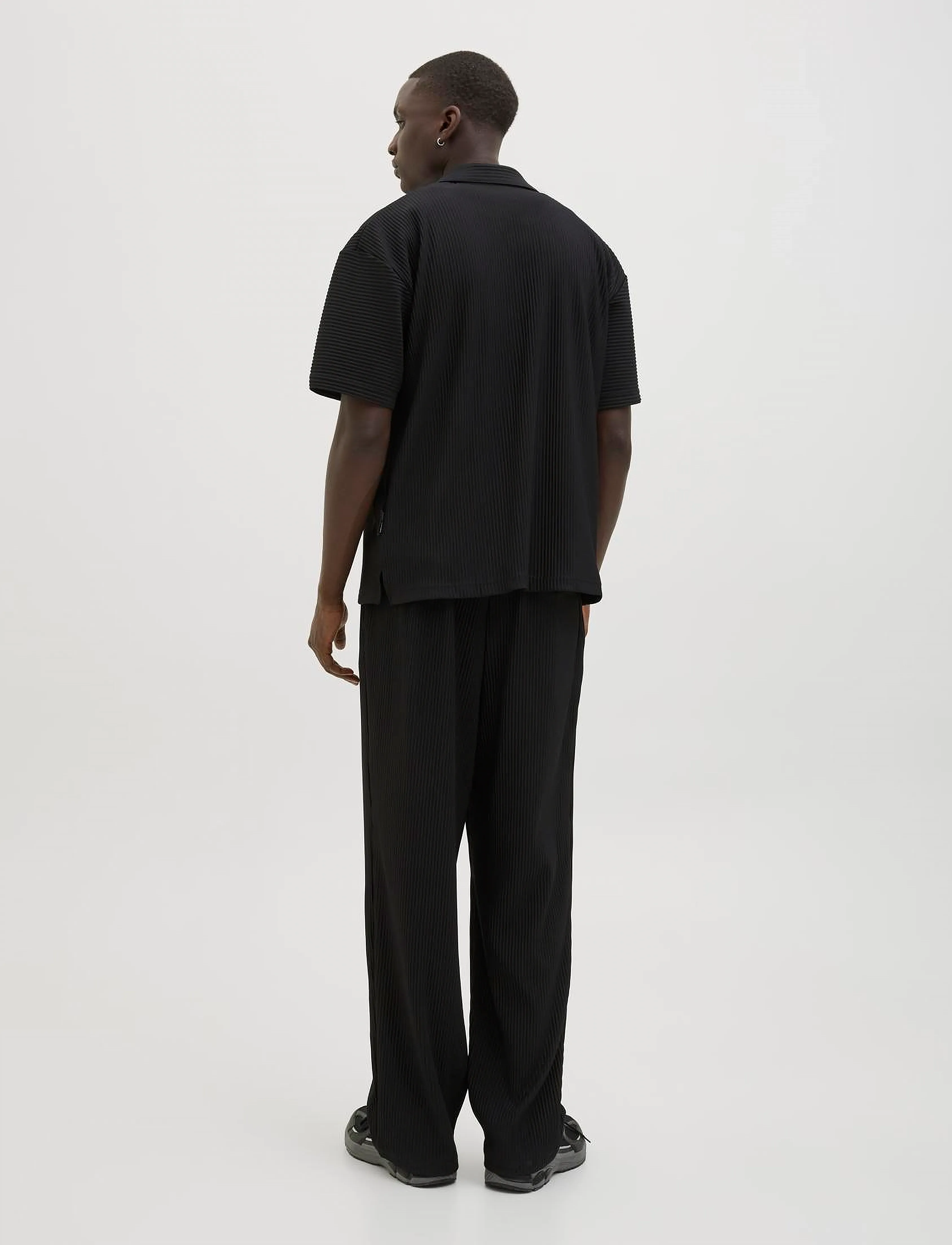 Jack & Jones JPSTKARL INTERLUDE PLISSE SWEAT PANTS - Streetstyle - BLACK / black