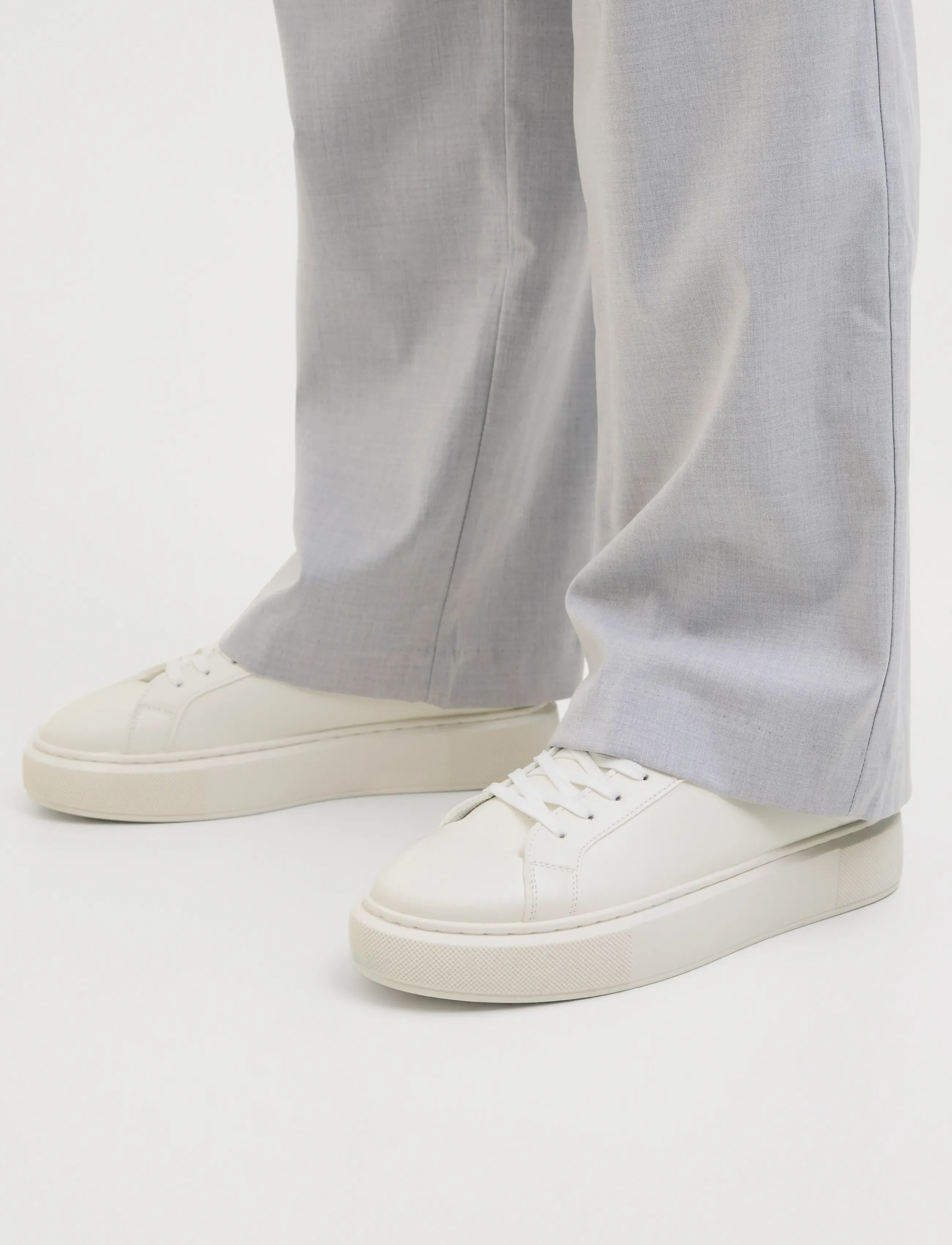 Jack & Jones JFWASPIRE CUPSOLE PU SNEAKER NOOS - Tossud - WHITE / white