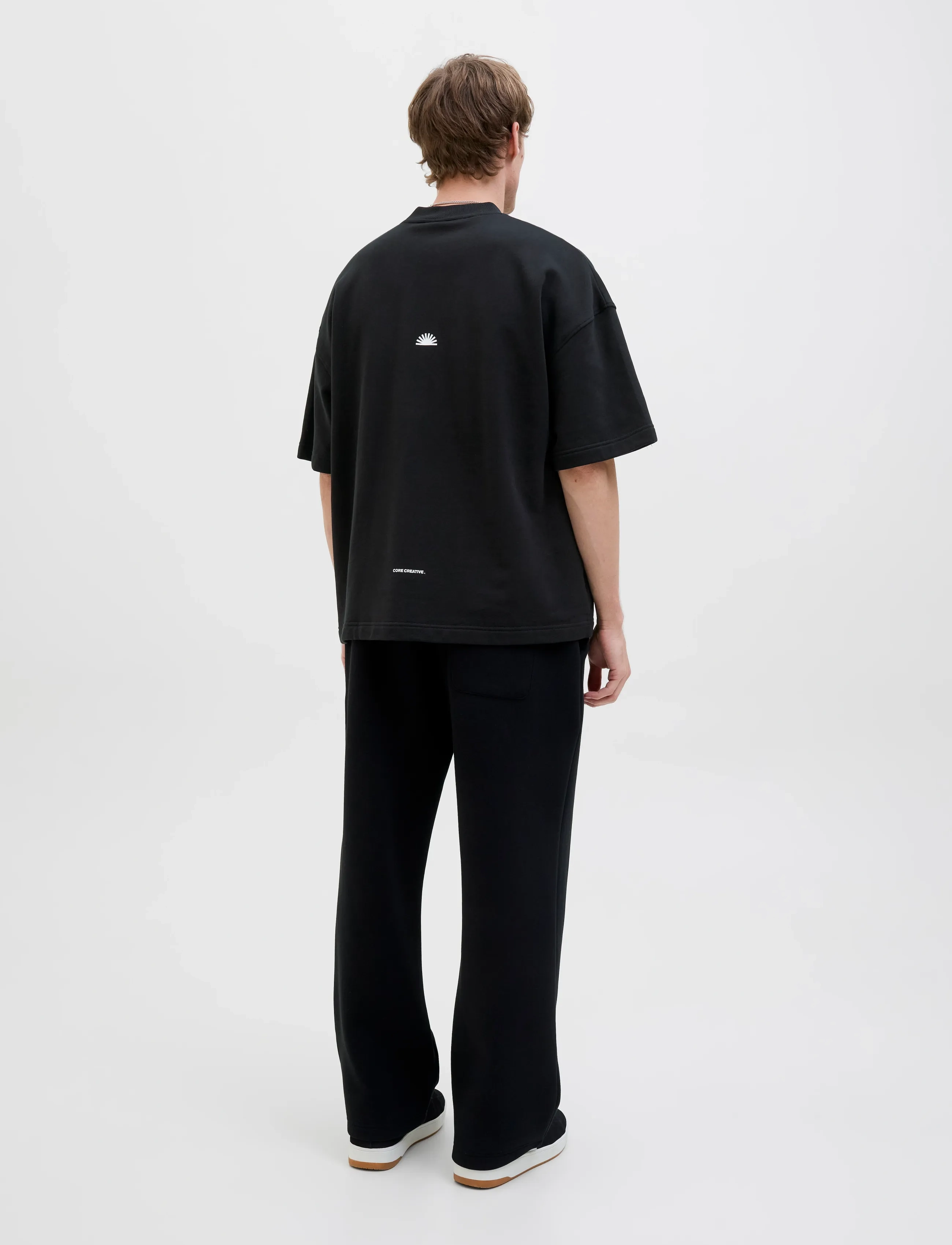 Jack & Jones - JCOINFINITY PRINT BACK SWEAT SS - die niedrigsten preise - black - 2
