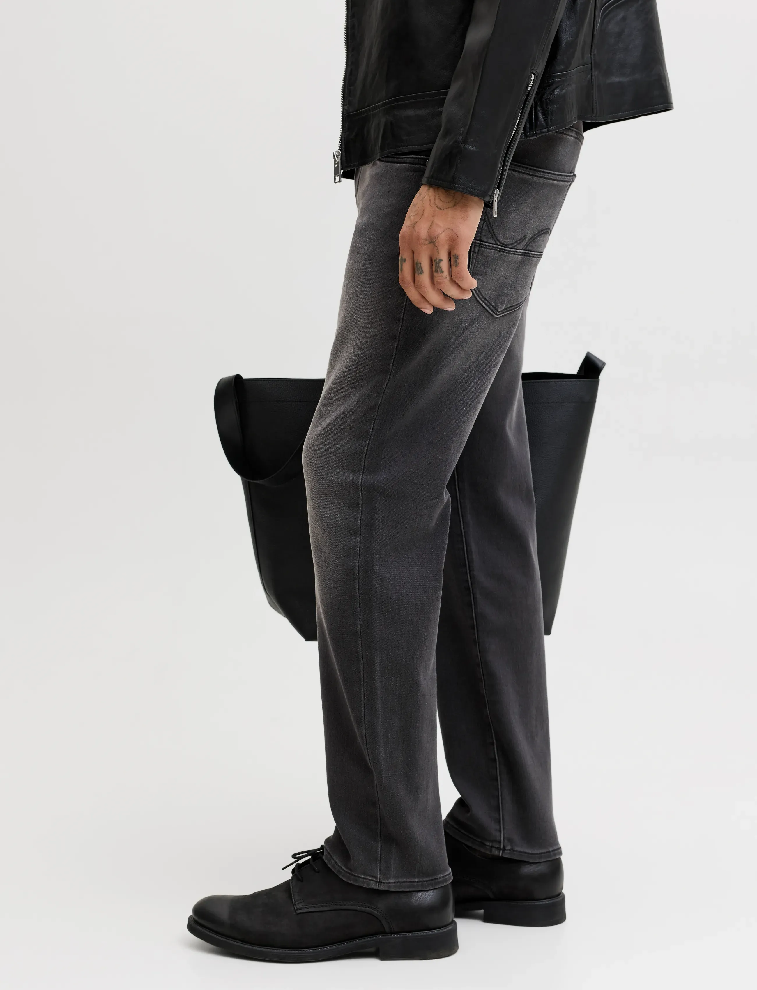 Jack & Jones - JJIMIKE JJFOX  I.K SQ 426 NOOS - tapered jeans - black denim - 4
