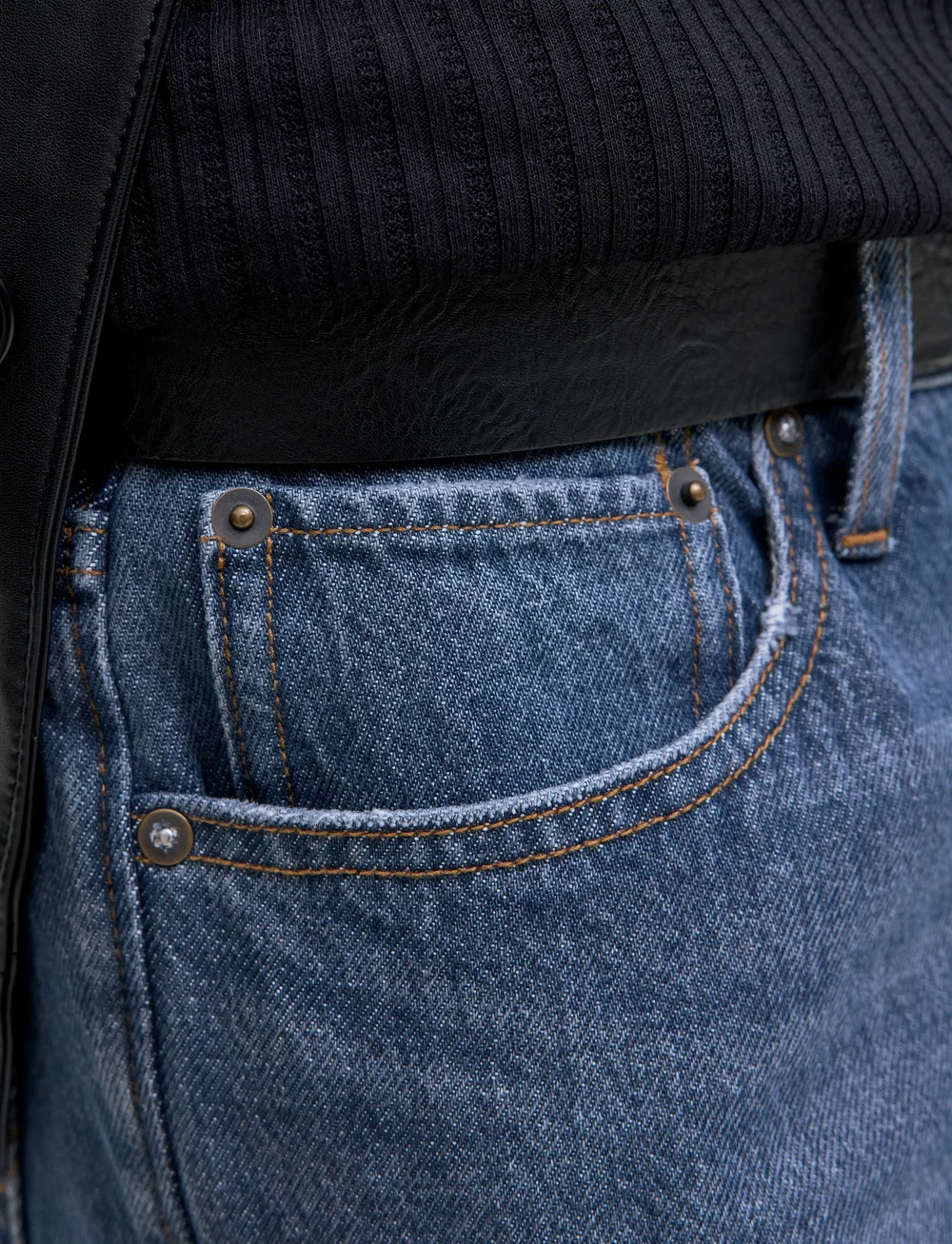 Jack & Jones - JJIALEX JJORIGINAL SBD 881 SN - alt laienevad teksad - blue denim - 4