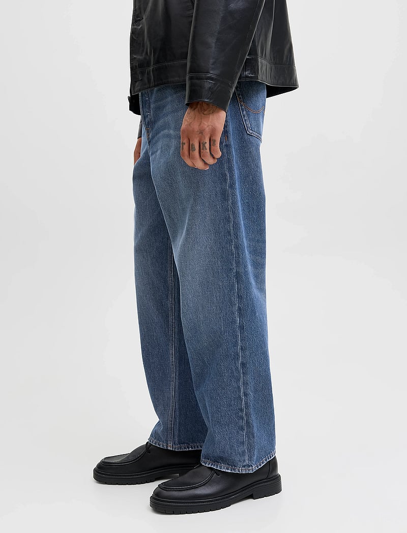 Jack & Jones - JJIALEX JJORIGINAL SBD 881 NOOS - loose jeans - blue denim - 5